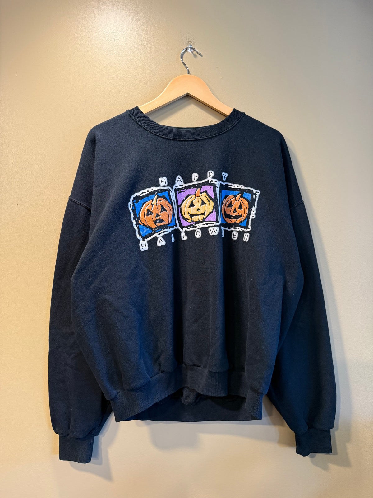 Vintage Happy Halloween Pumpkins Crewneck- XL