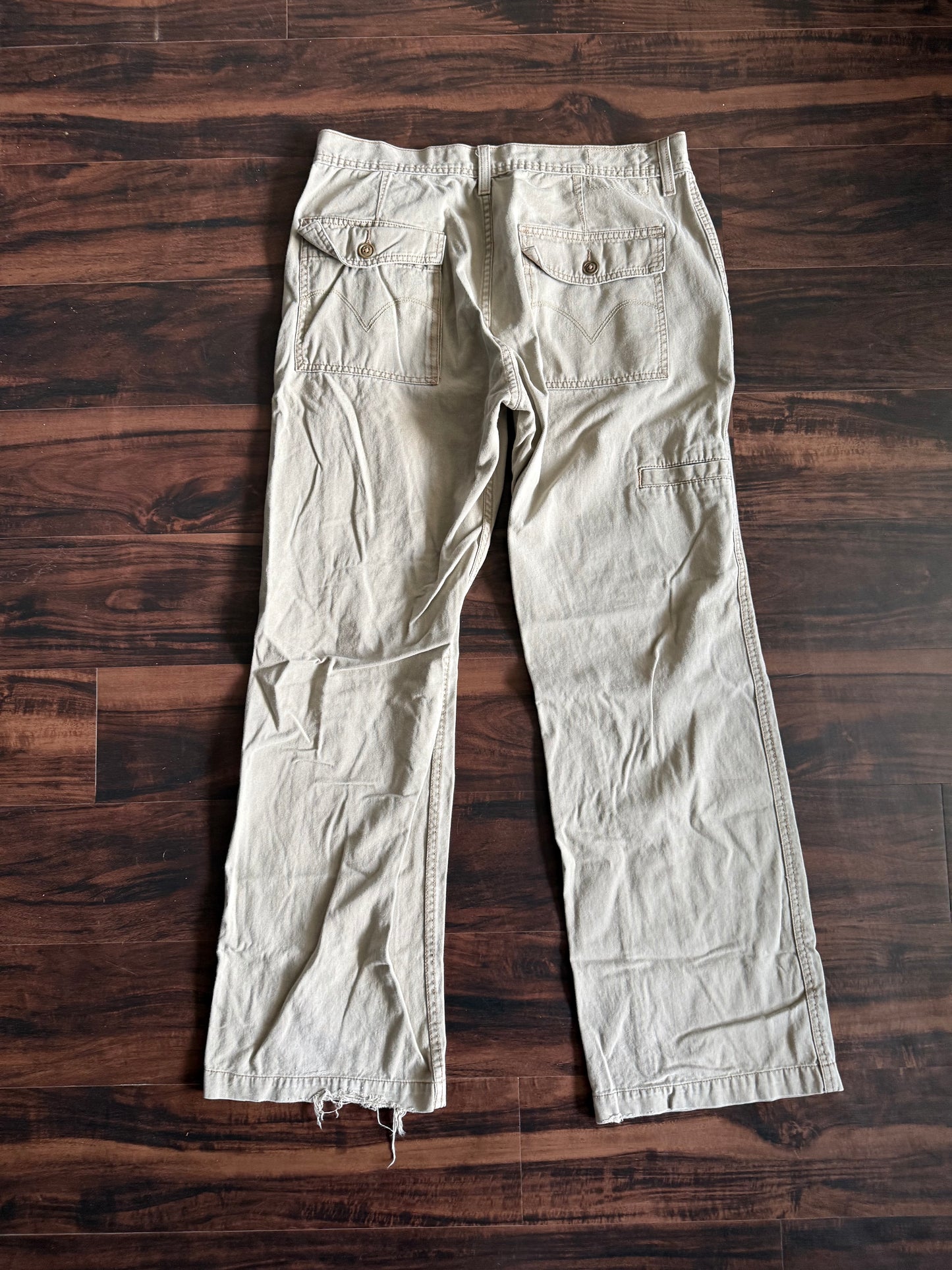 Vintage Levi’s Workwear Khaki Cargo Pants- 34x34