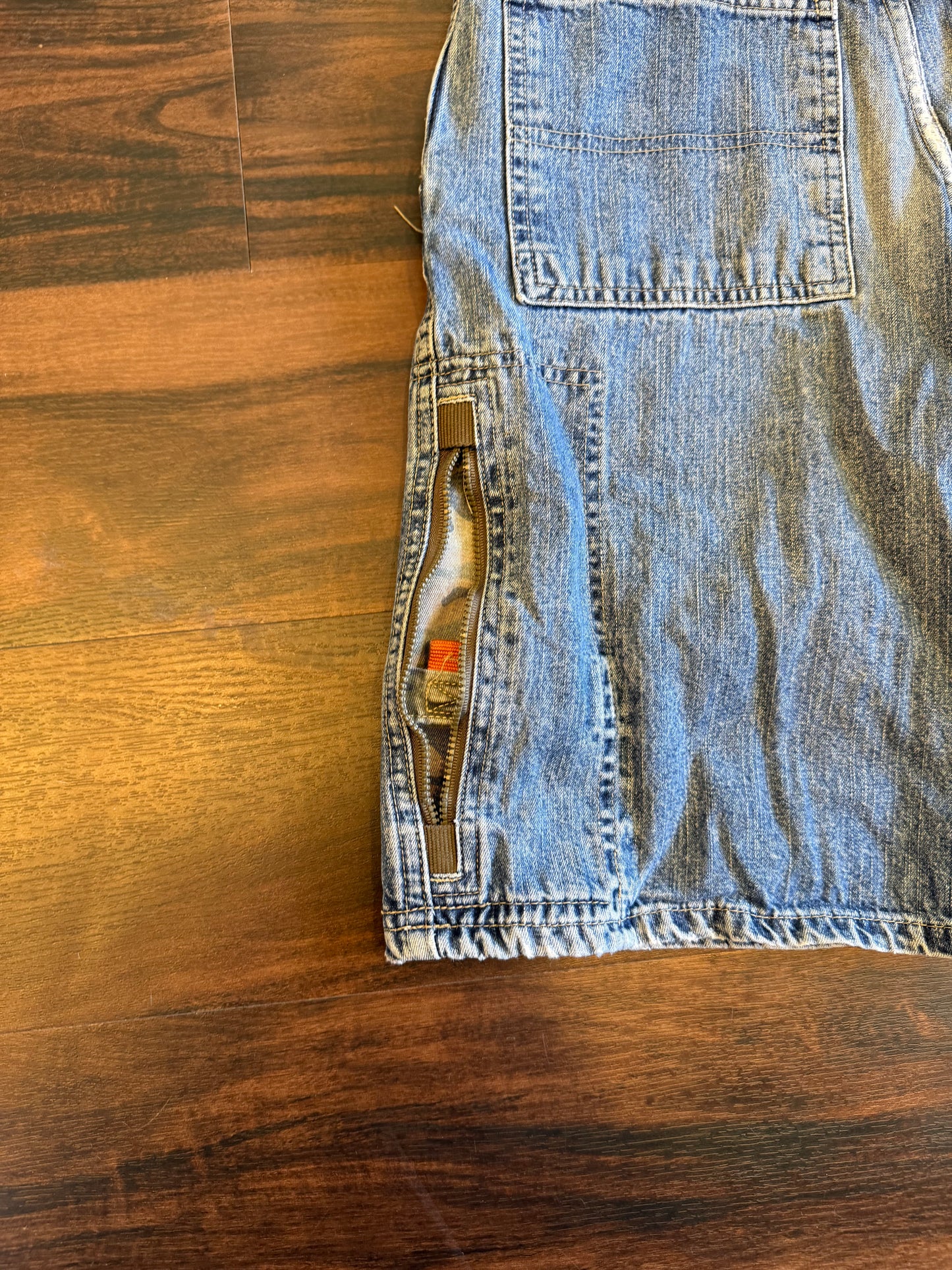 Vintage Wrangler Light Wash Carpenter Denim Jean Shorts- 26