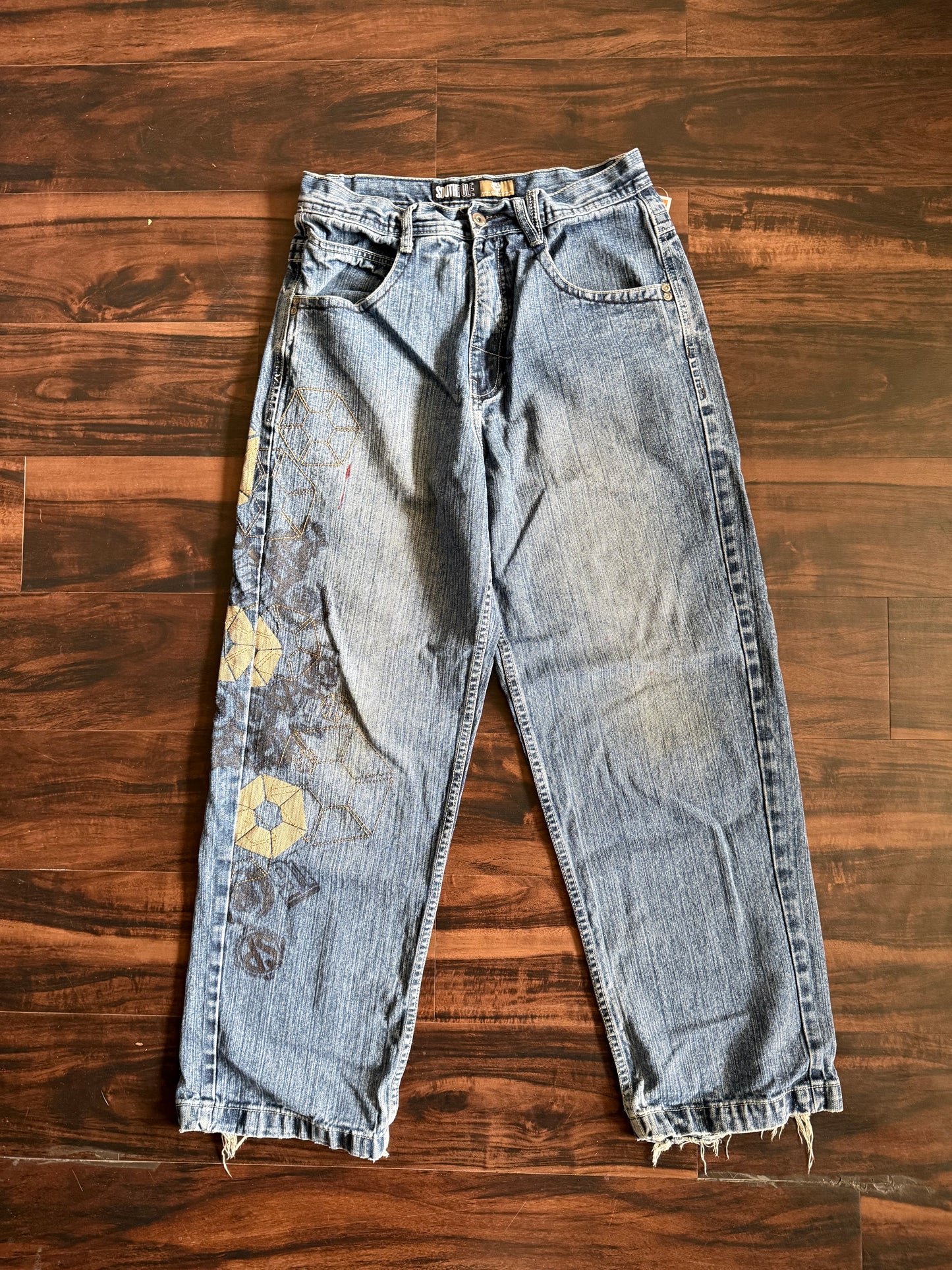 Vintage Y2K South Pole Graphic Print Baggy Light Wash Denim Jeans- 32x32