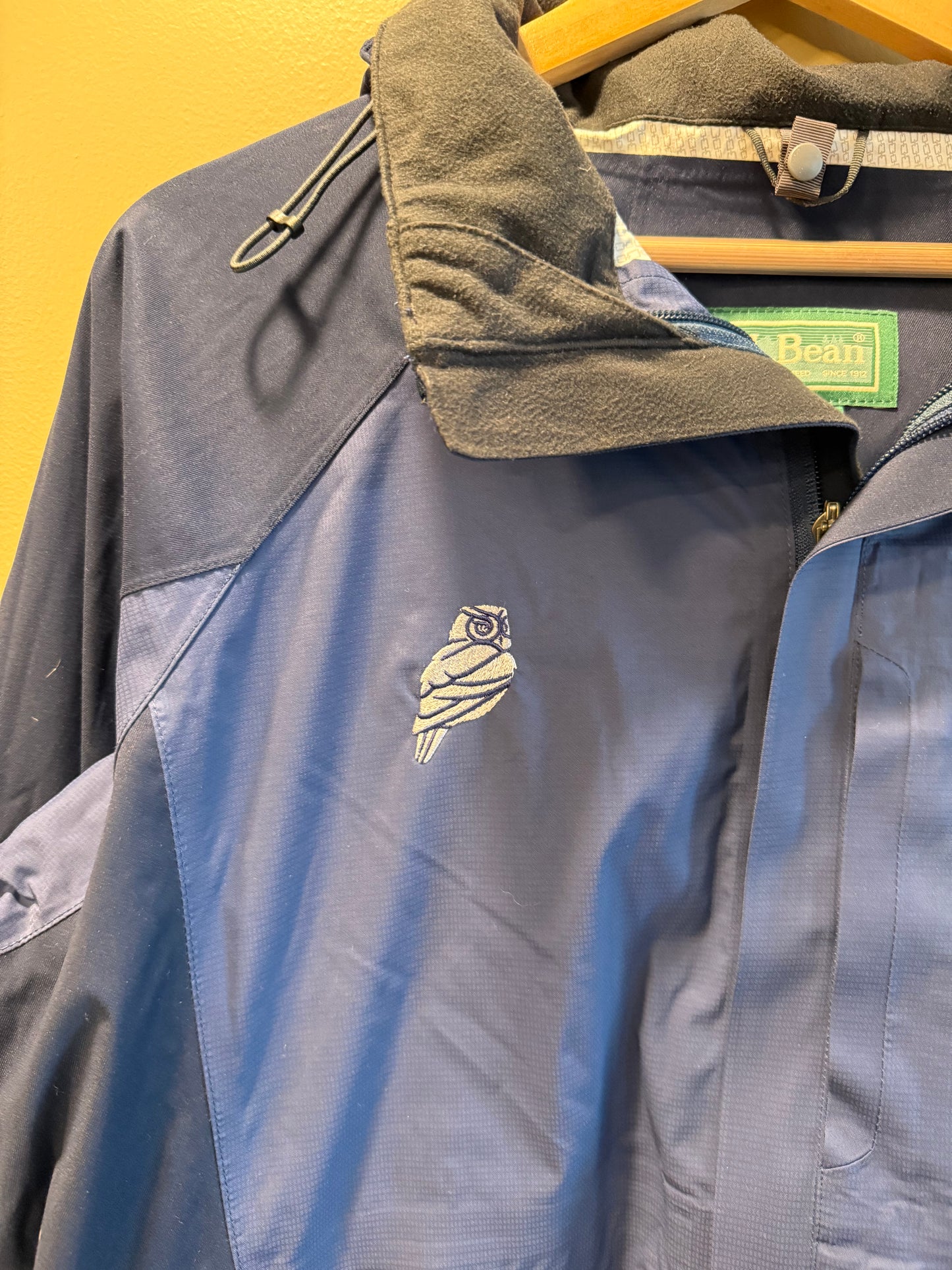 Vintage L.L. Bean Owl Navy Blue Rain Jacket- M