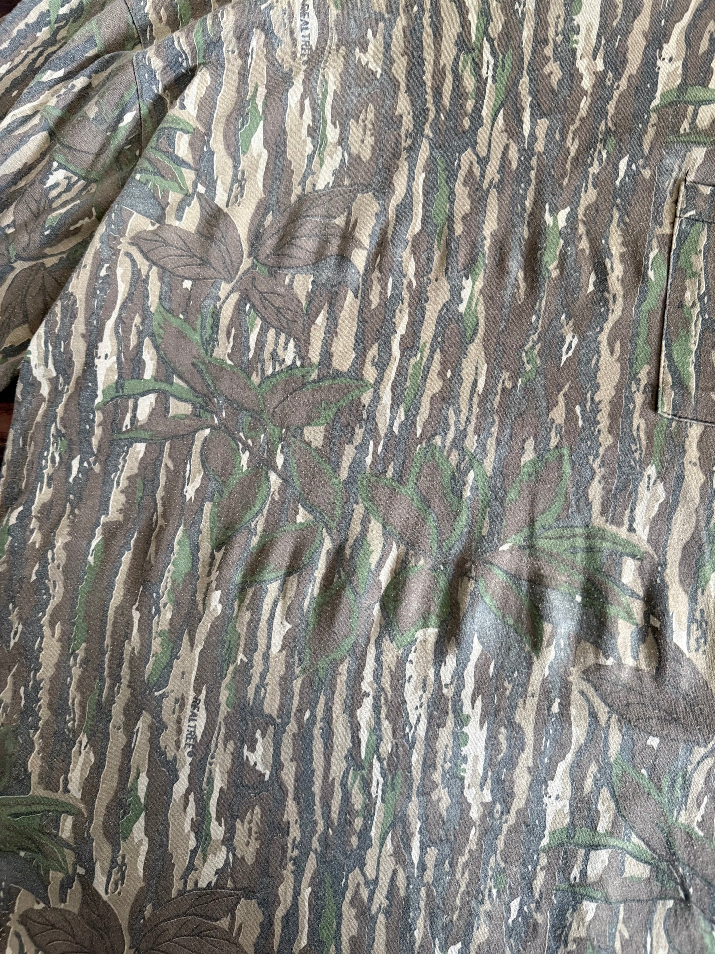 Vintage Real Tree Camouflage Long Sleeve Pocket T-Shirt- XL