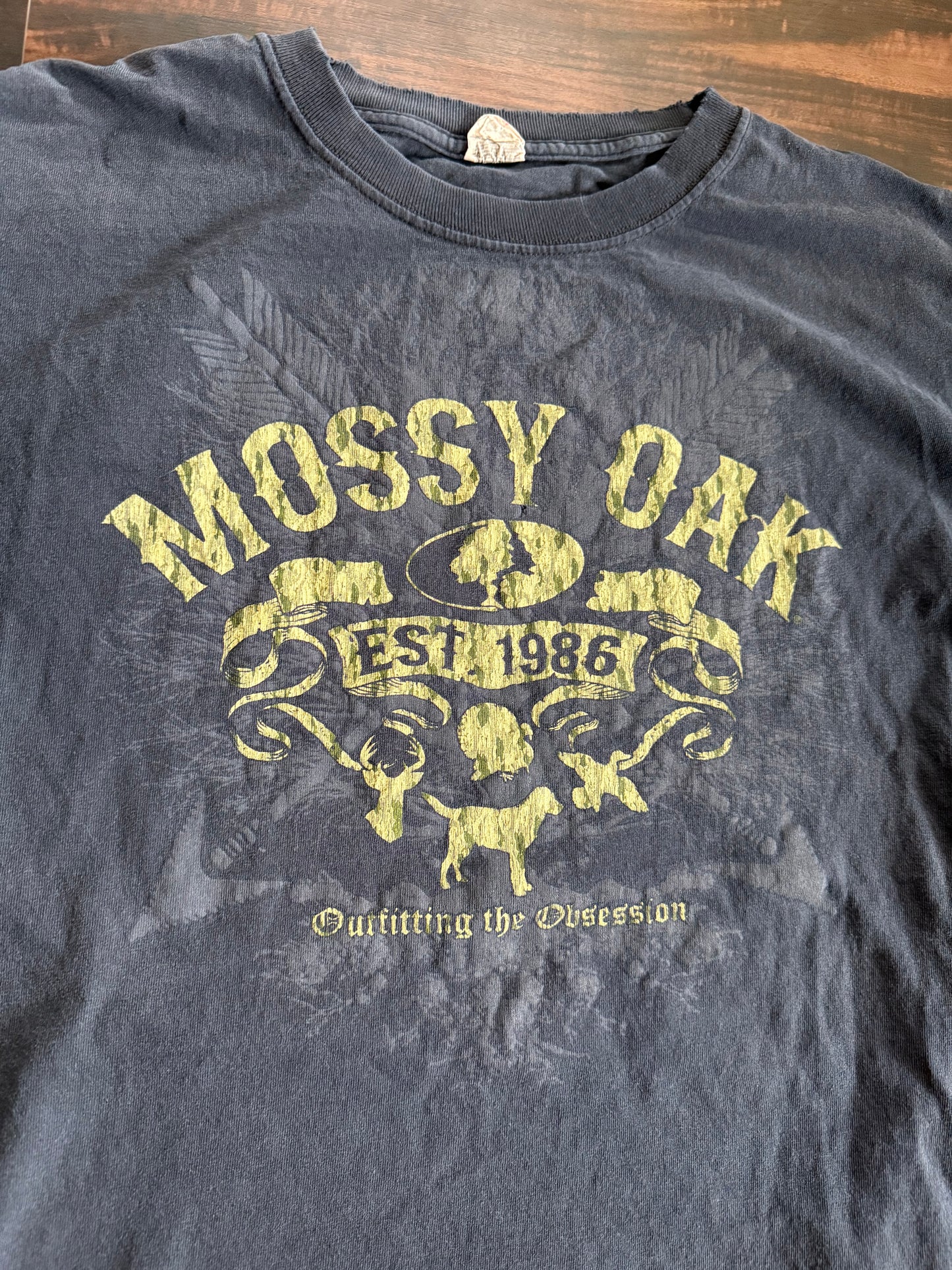 Vintage Mossy Oak Y2K Camouflage Print Black T-Shirt- M