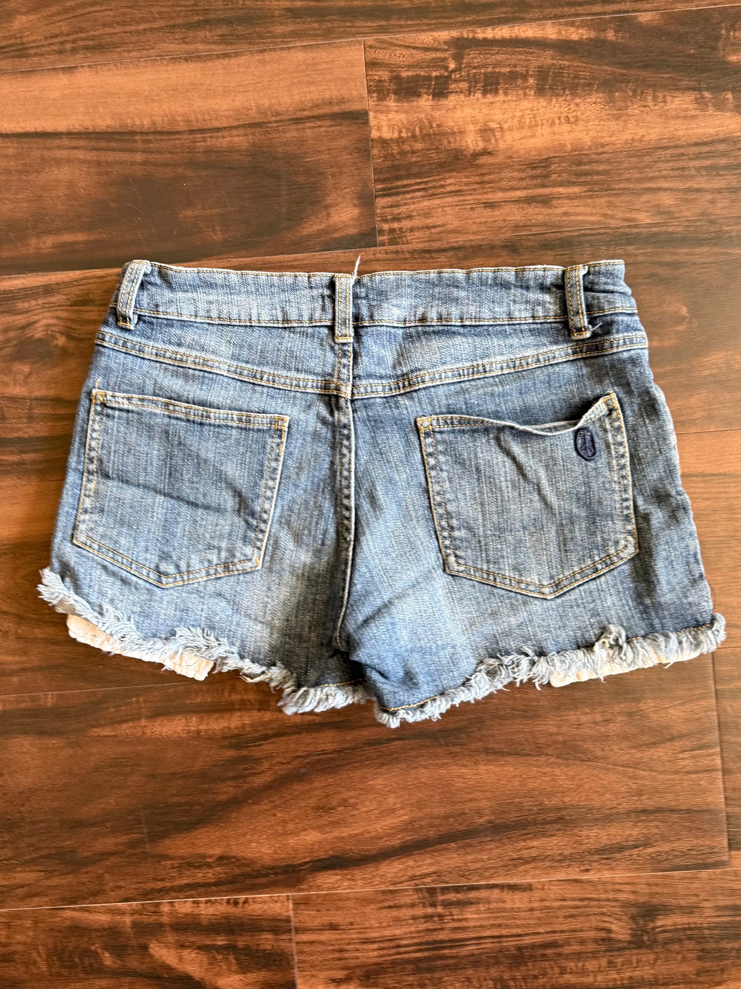 Vintage Y2K Peace Sign Denim Jean Shorts- 31