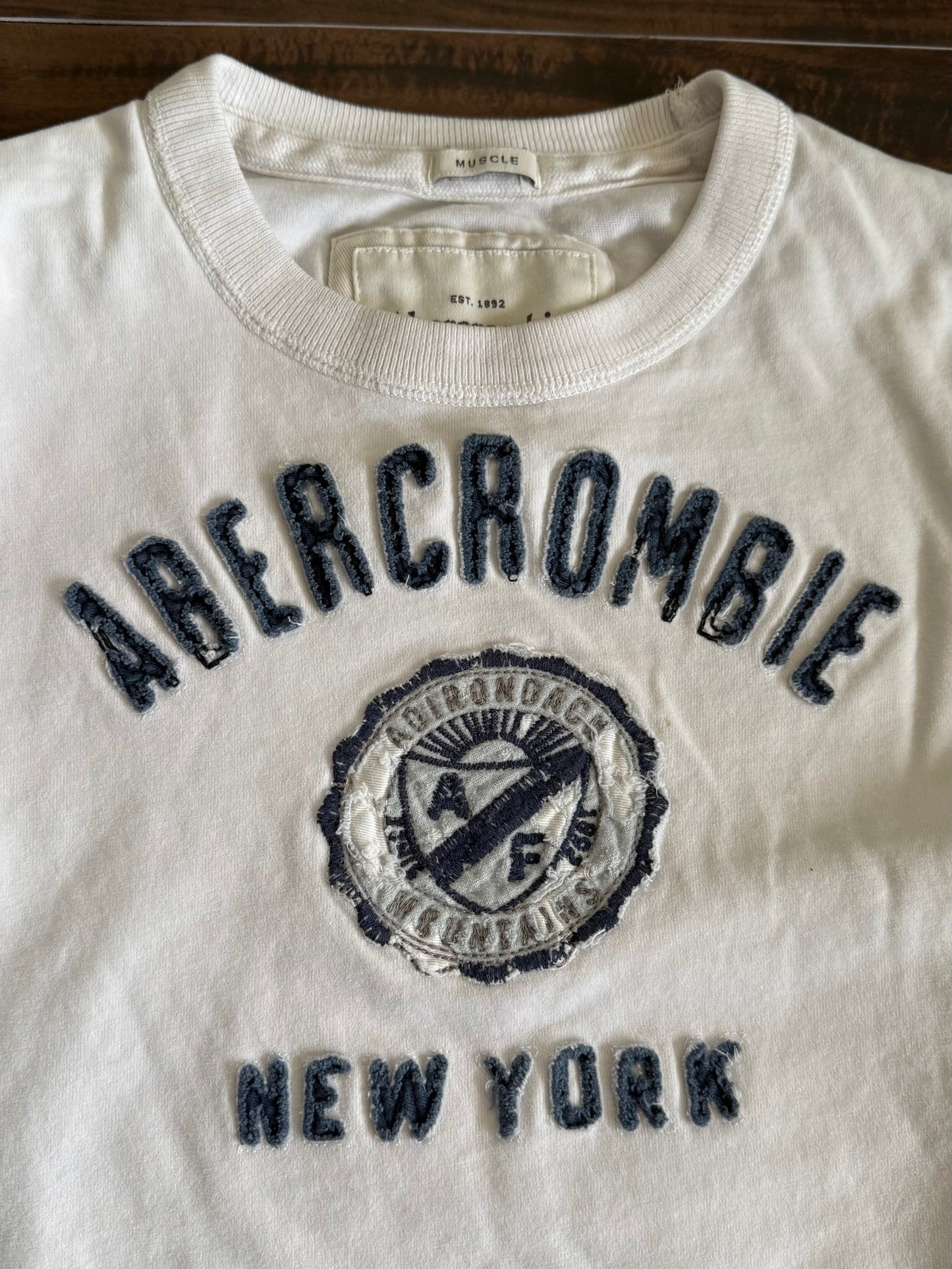 Vintage Y2K Abercrombie & Fitch Spellout Long Sleeve White T-Shirt- S
