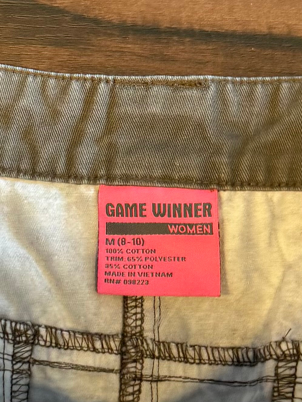 Vintage Women’s RealTree GameWinner Pink Accent Camo Pants- 32x31