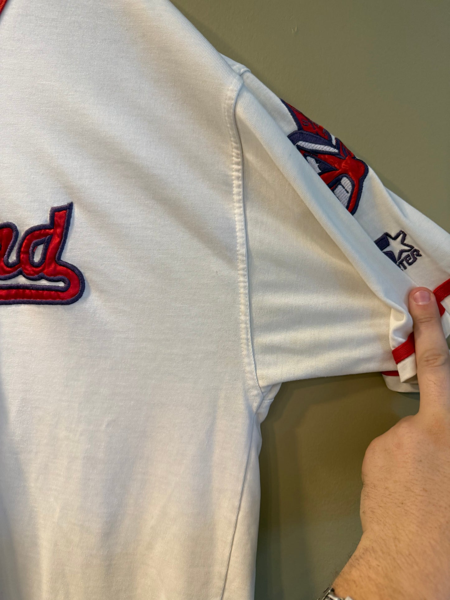 Vintage Starter Cleveland Indians White Baseball Jersey- XL