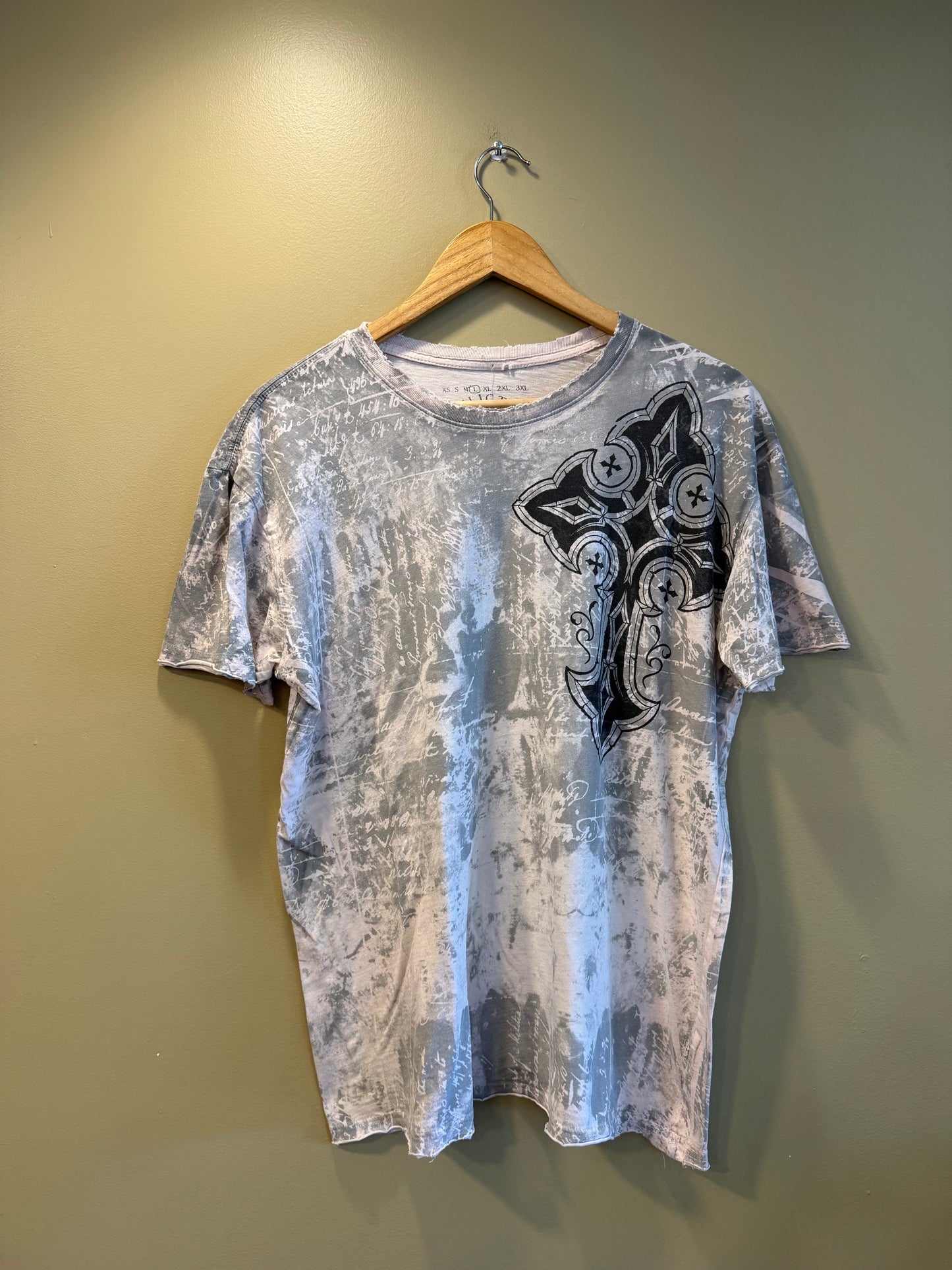 Vintage Y2K Affliction White Cross T-Shirt- L