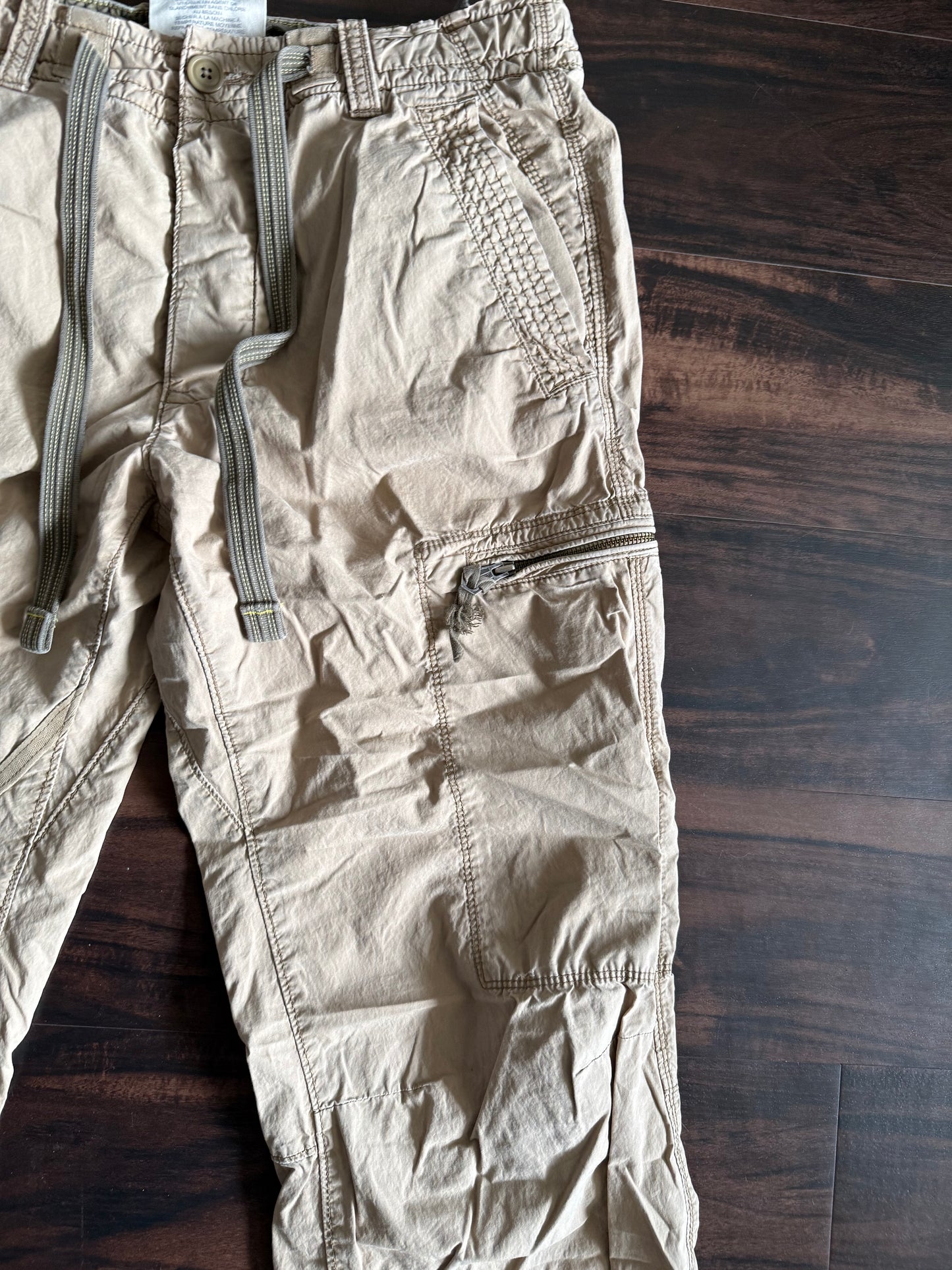 Vintage Y2K Gap Parachute Nylon Cargo Pants- 32x32
