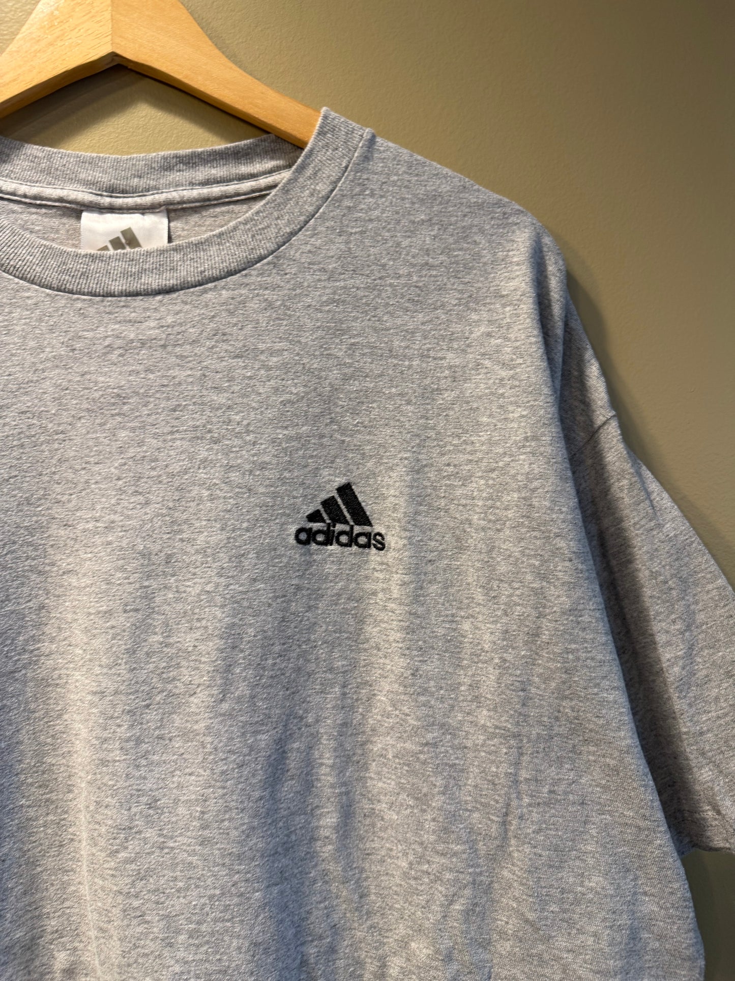 Vintage Adidas Gray Logo T-Shirt- L