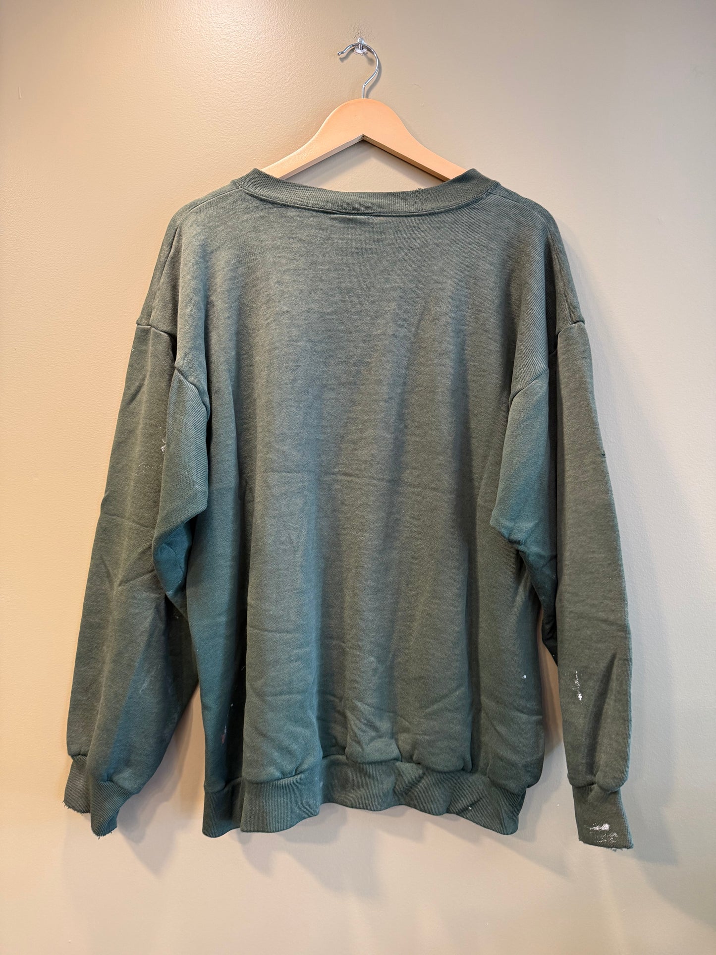 Vintage Buck Deer Nature Distressed Green Crewneck Sweatshirt- XL
