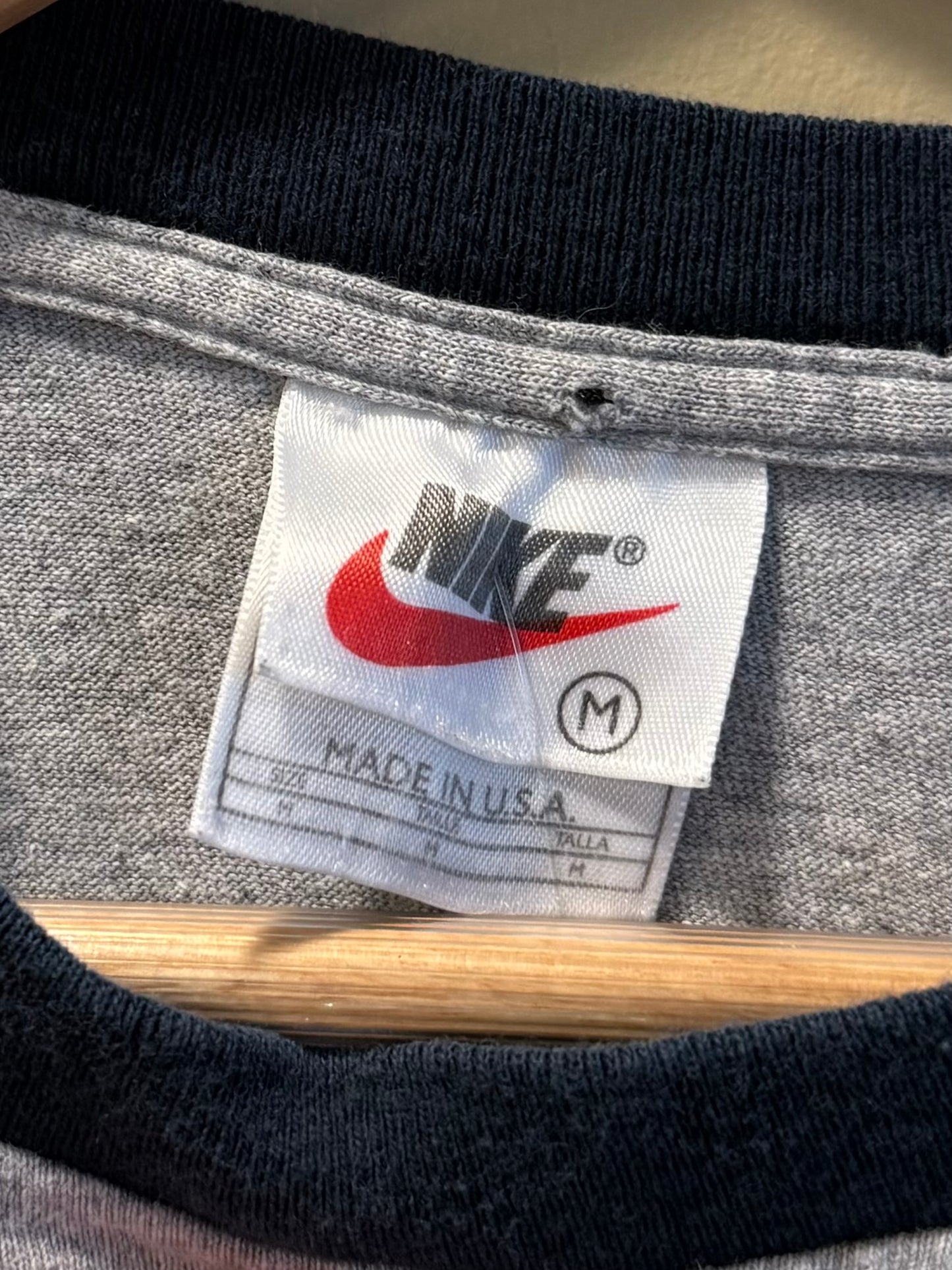 Vintage Nike Gray & Green Ringer T-Shirt- M