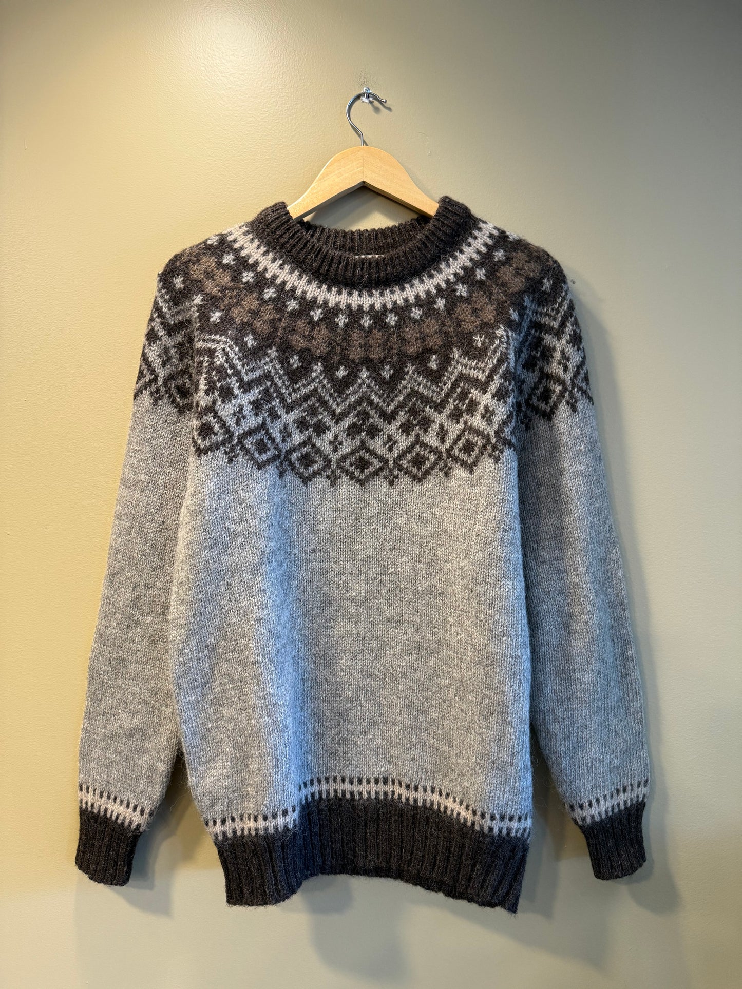 Vintage Woolrich Pure Wool Neutral Knit Sweater- M