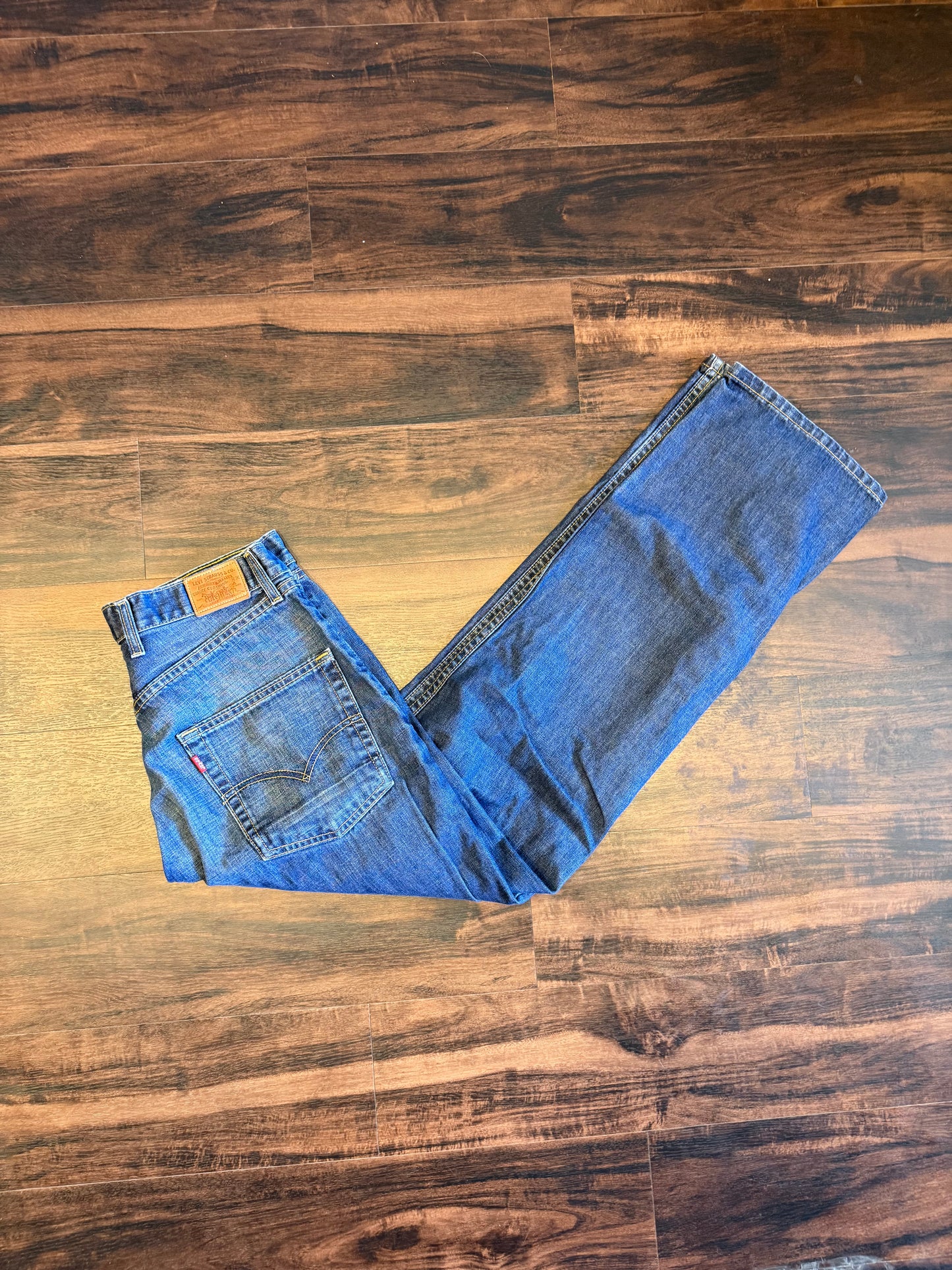Vintage Levi’s Made In USA XX Dark Wash Jeans- 32x32