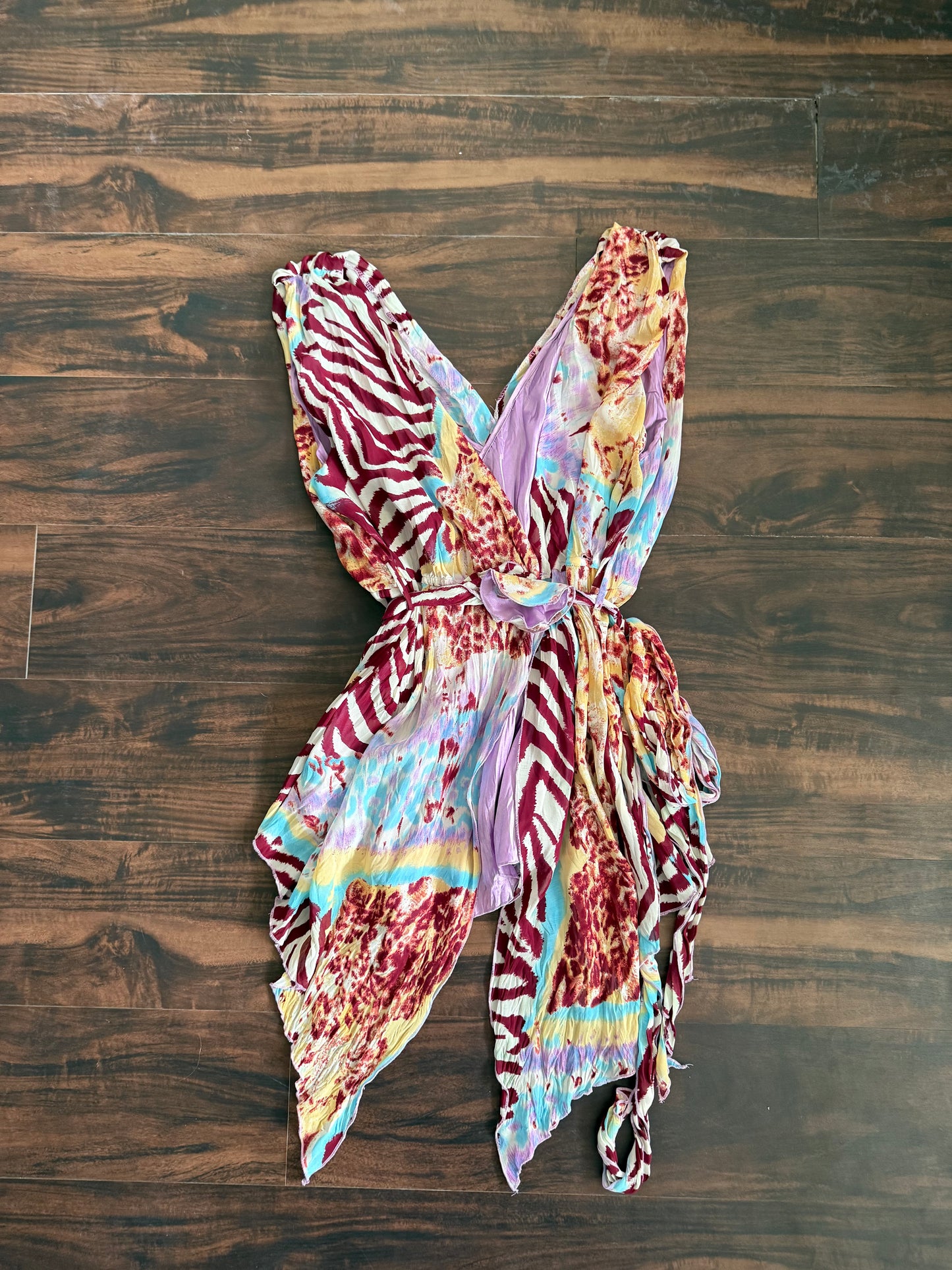 Vintage Y2K Patterned & Textured Top- L