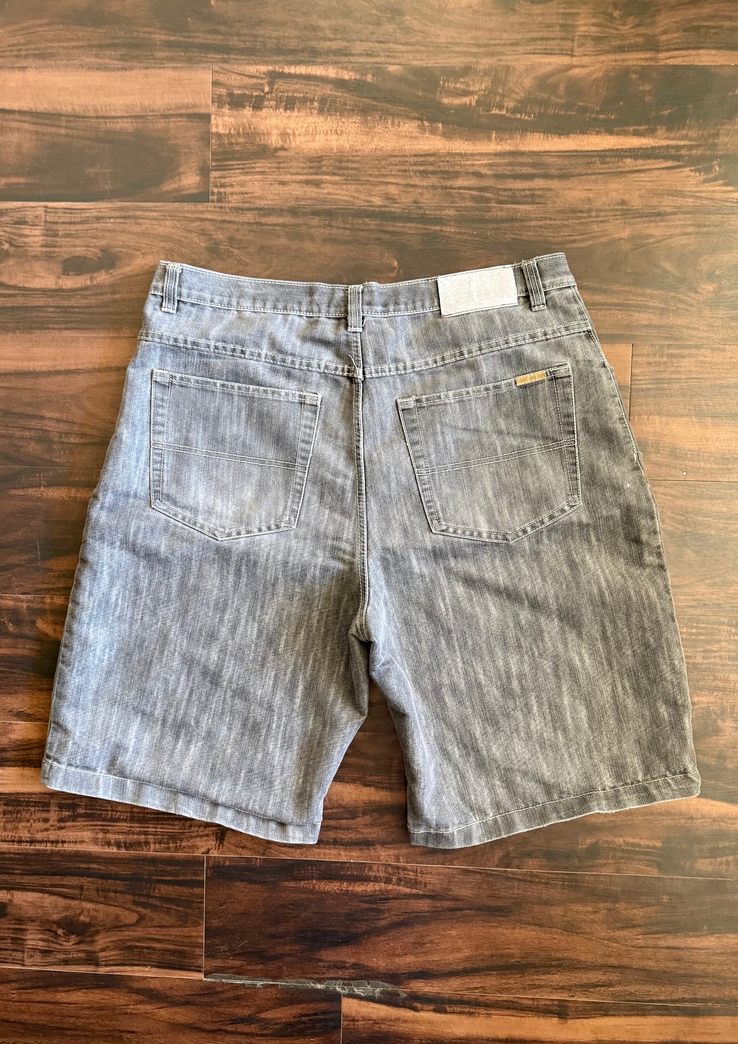 Vintage Y2K Brooklyn Xpress Streetwear Shorts- 38