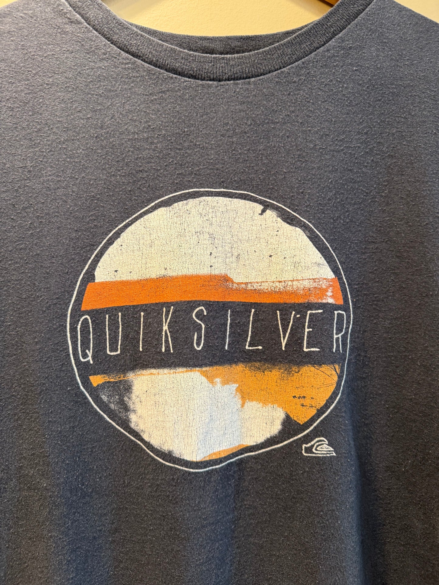 Vintage Quiksilver Circle Logo Black T-Shirt- L