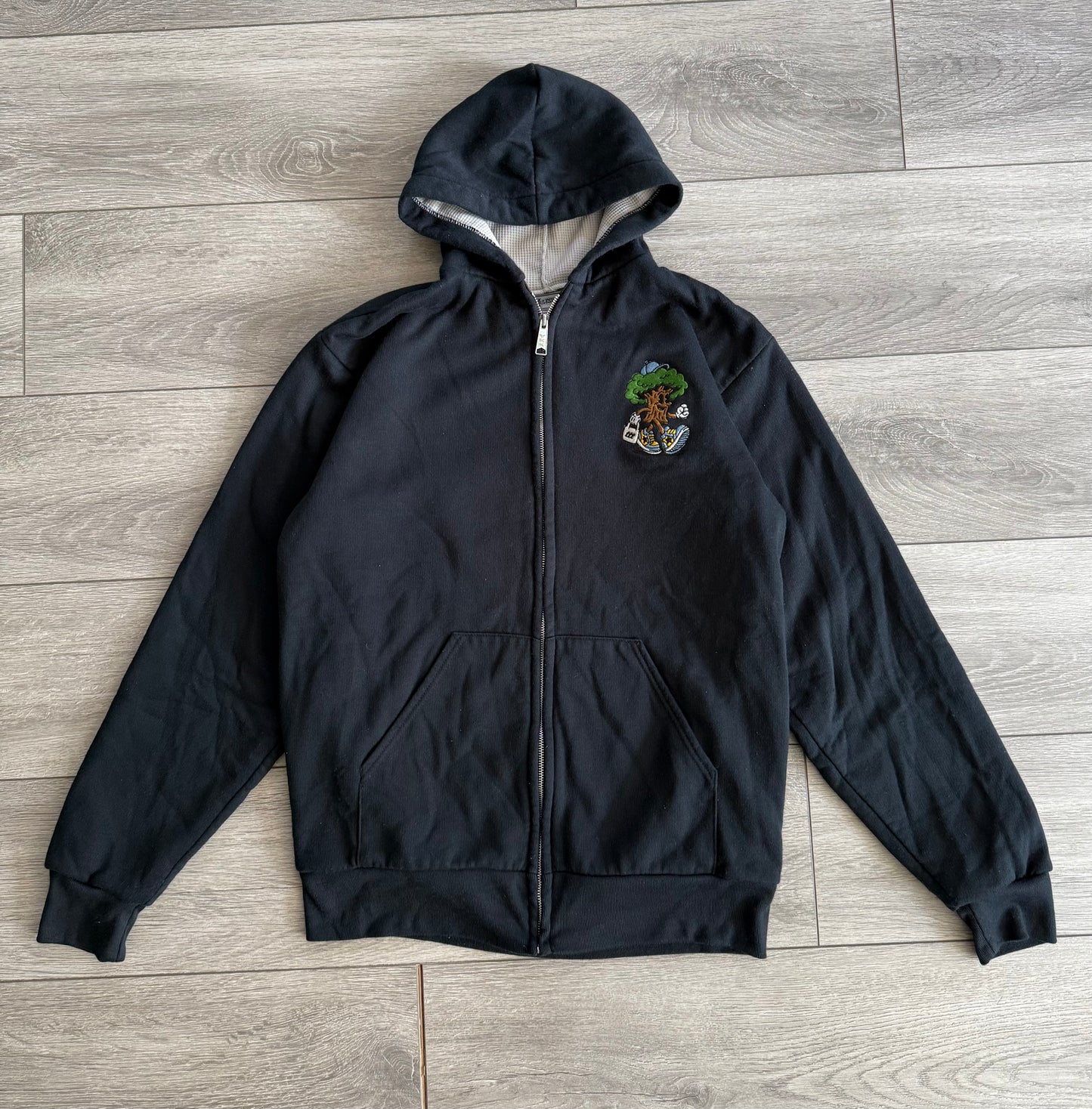 The Thrifting Tree Embroidered Waffle-Lined Black Hoodie Sweatshirt- L
