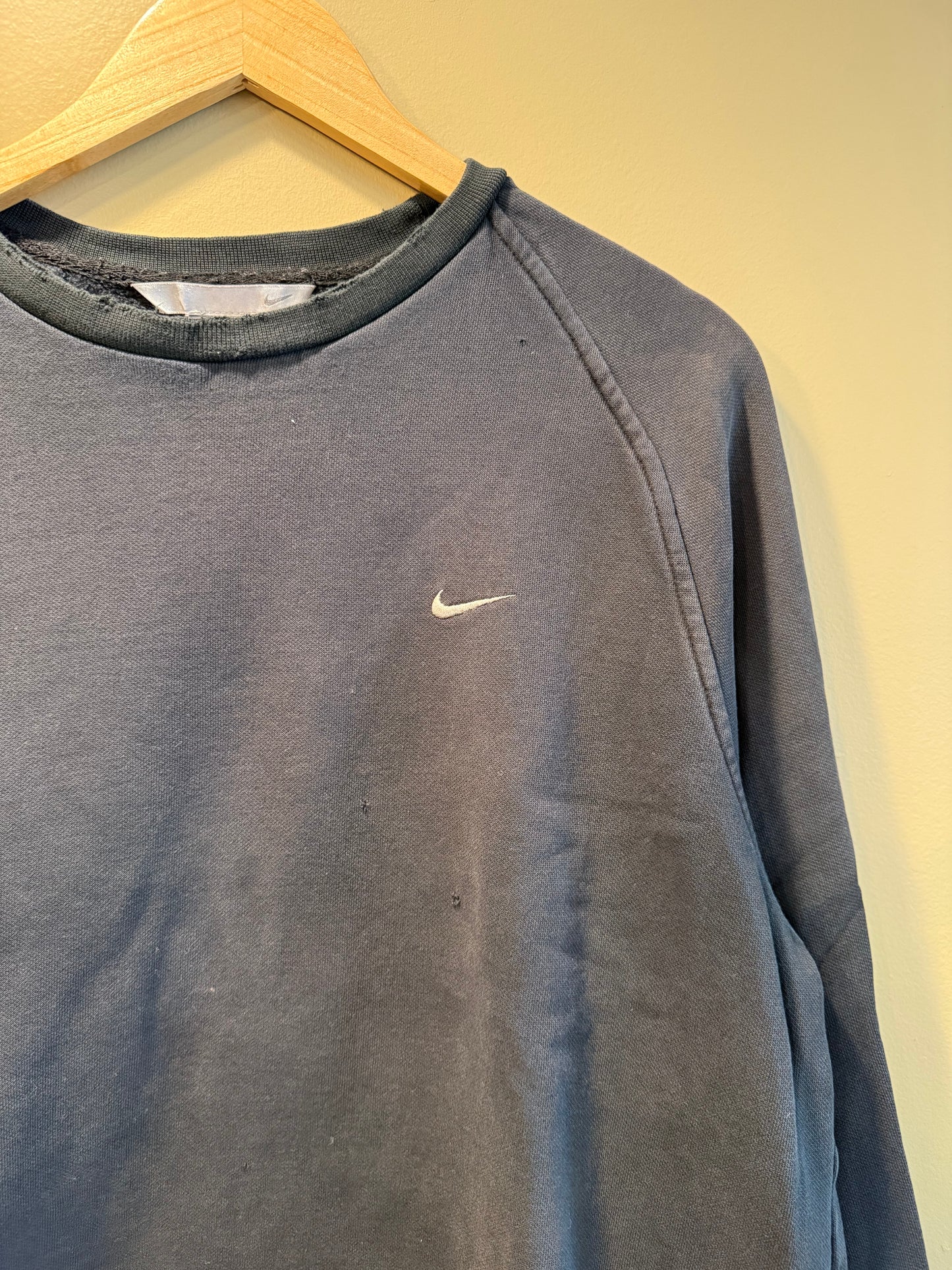 Vintage Nike Black Embroidered Crewneck Sweatshirt- L