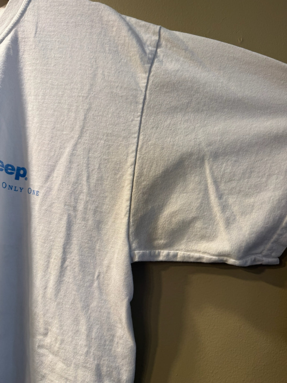 Vintage Jeep Mountain Key T-Shirt - L