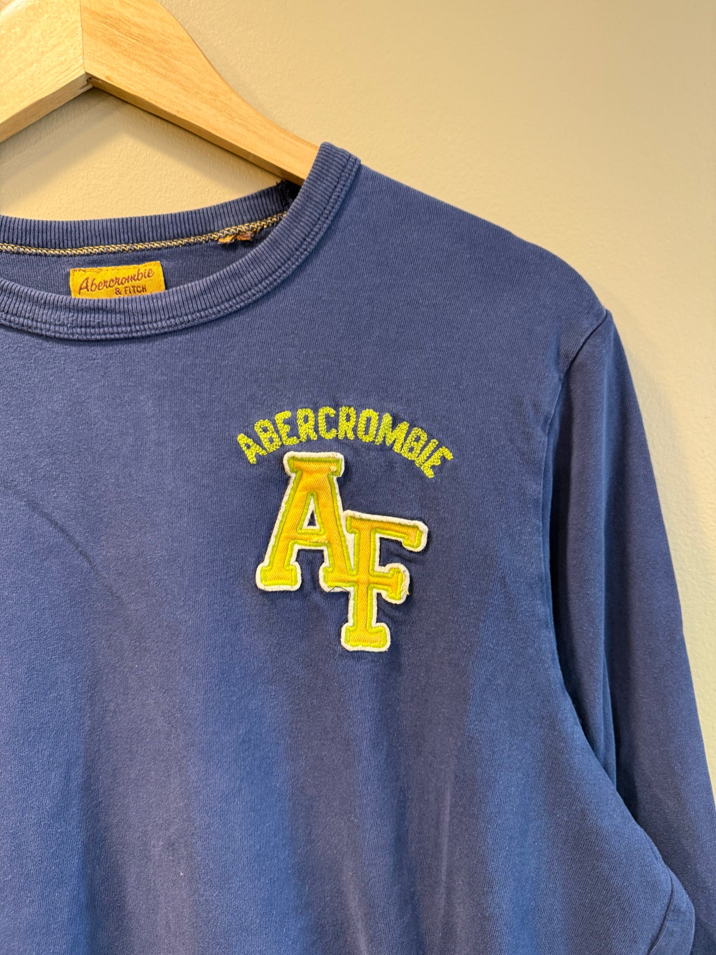 Vintage Abercrombie & Fitch Navy Blue Long Sleeve T-Shirt- L