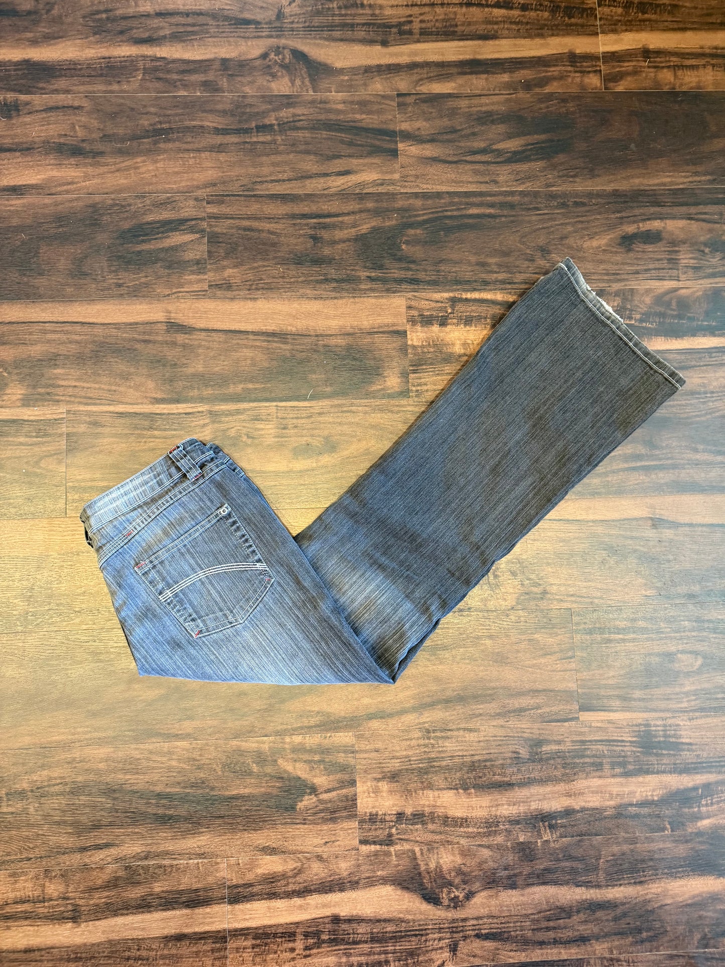 Vintage Lady ENYCE Black Flared Low Rise Jeans- 32x32