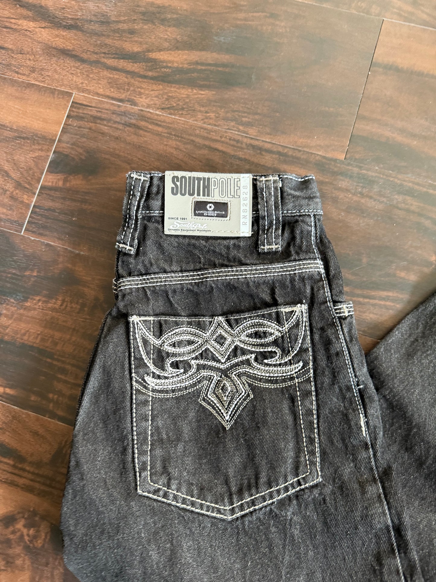 Vintage Y2K South Pole Embroidered Black Streetwear Denim Jeans- 25x24