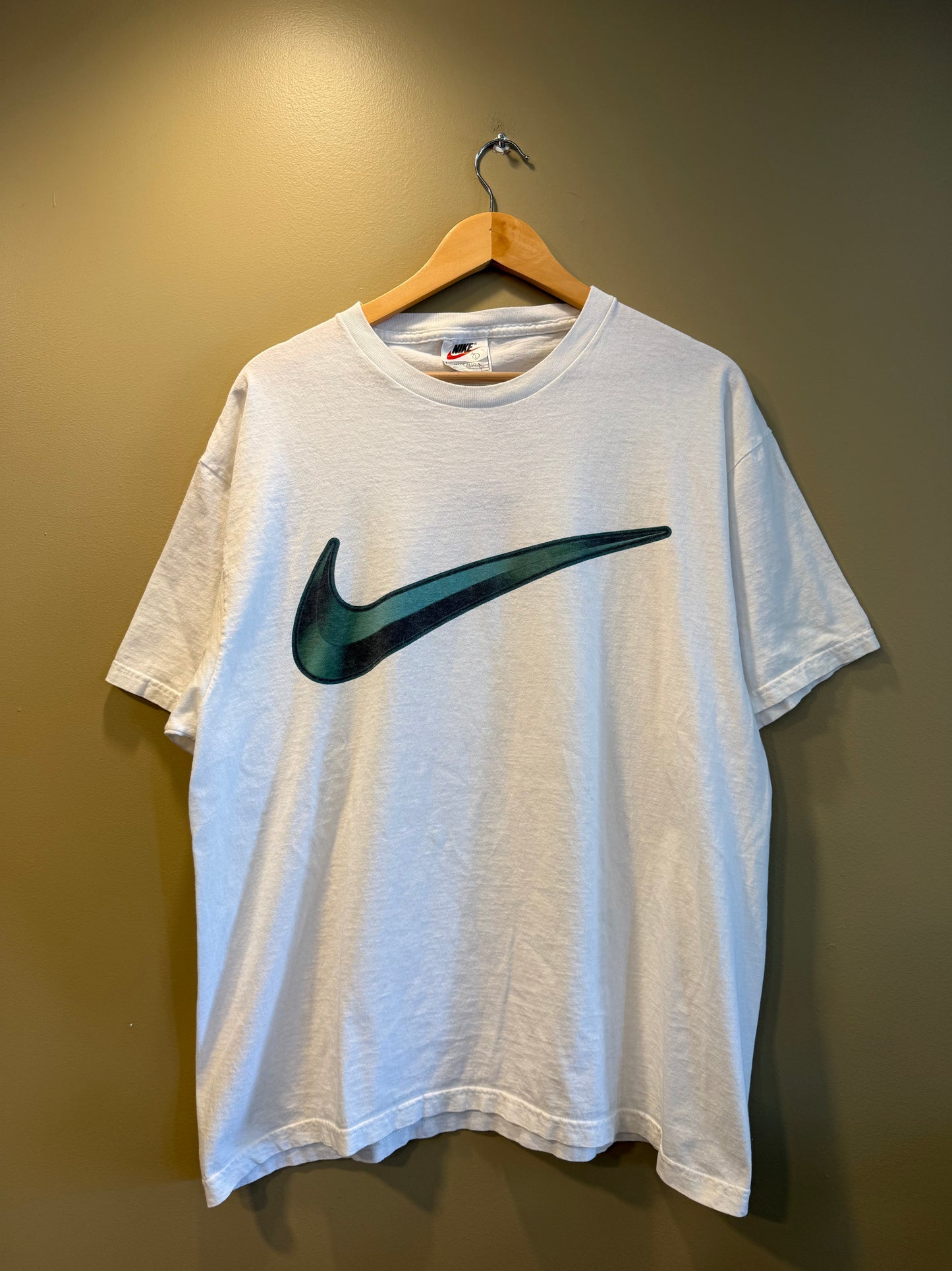 Vintage Nike Big Swoosh T-Shirt- L