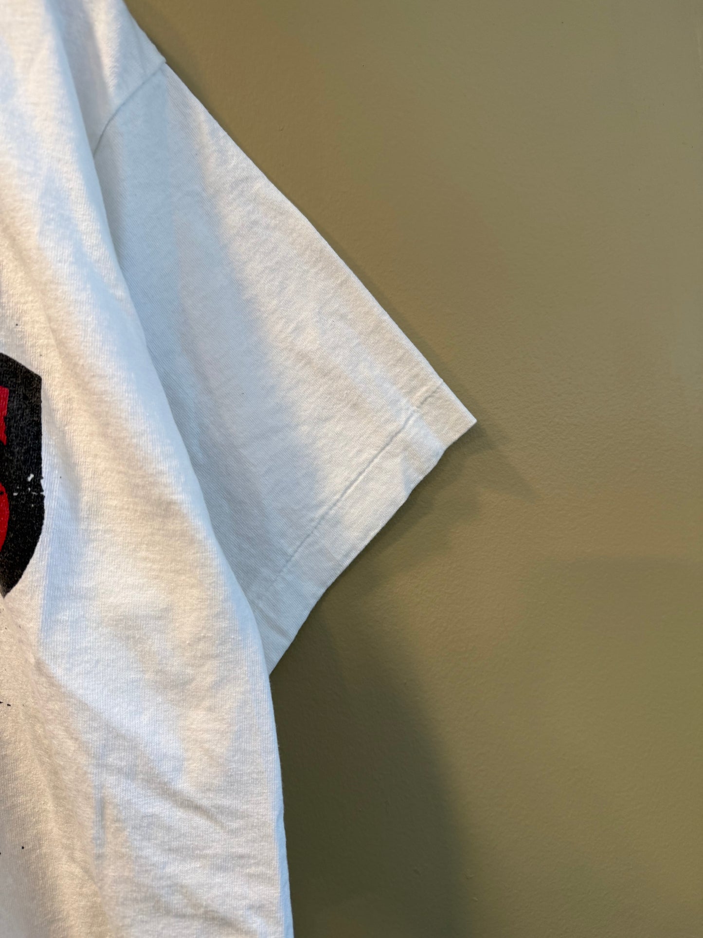 Vintage Kiss A Soccer Player T-Shirt- L