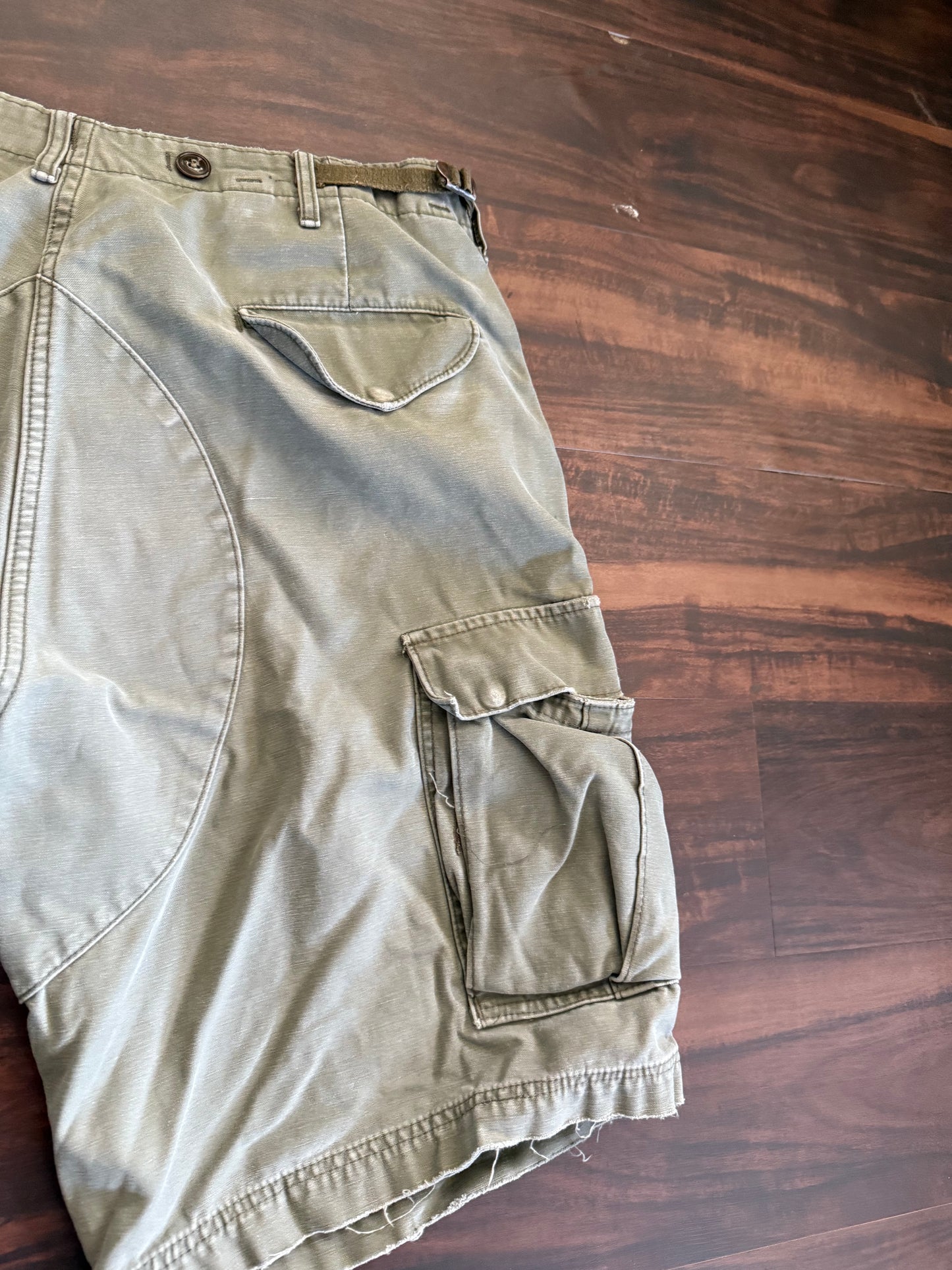 Vintage Green Military Surplus Style Cargo Shorts- 32
