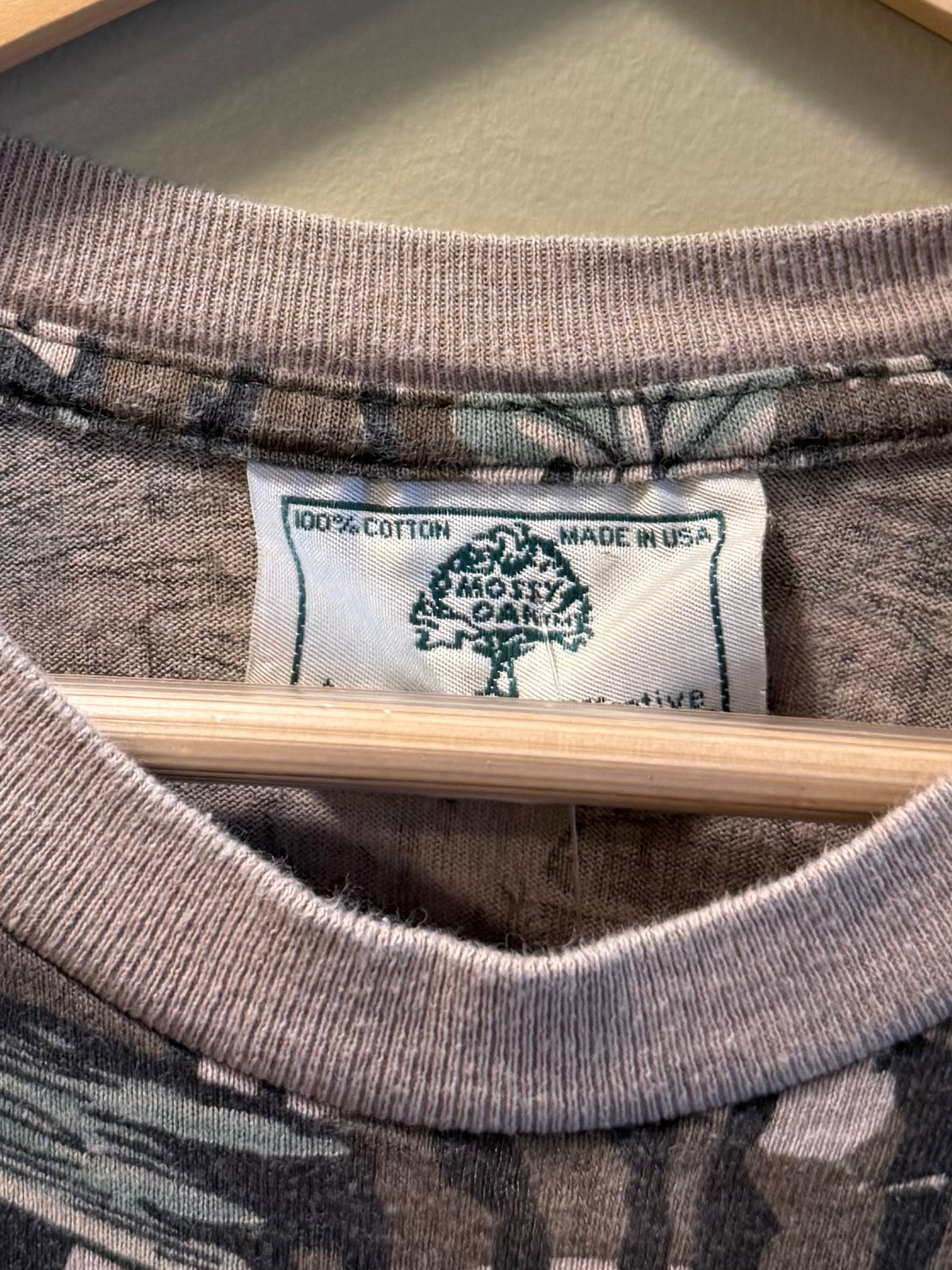 Vintage Mossy Oak Tree Camo Long-Sleeve Pocket T-Shirt- XL