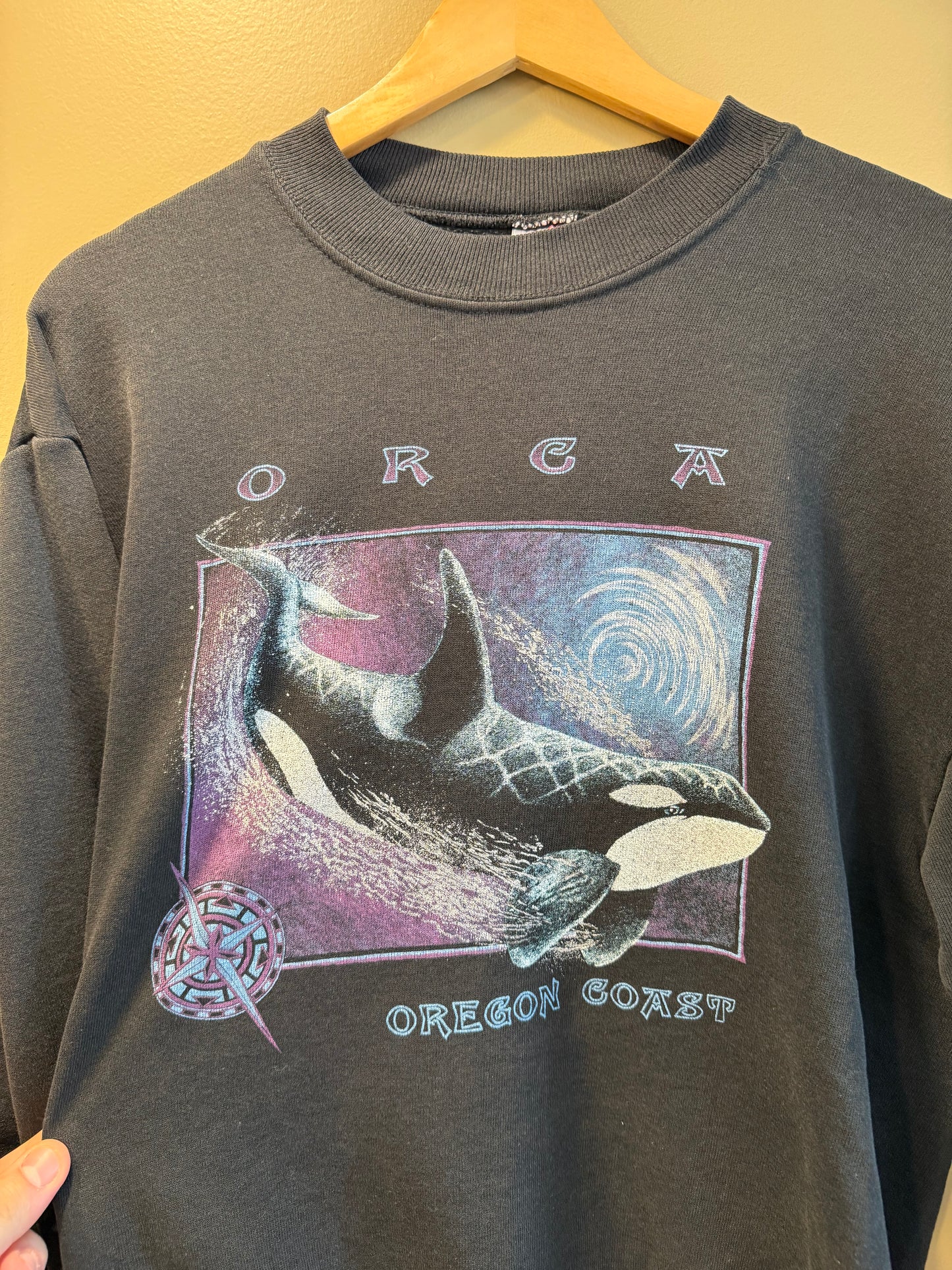Vintage Oregon Coast Orcas Nature Crewneck Sweatshirt- M