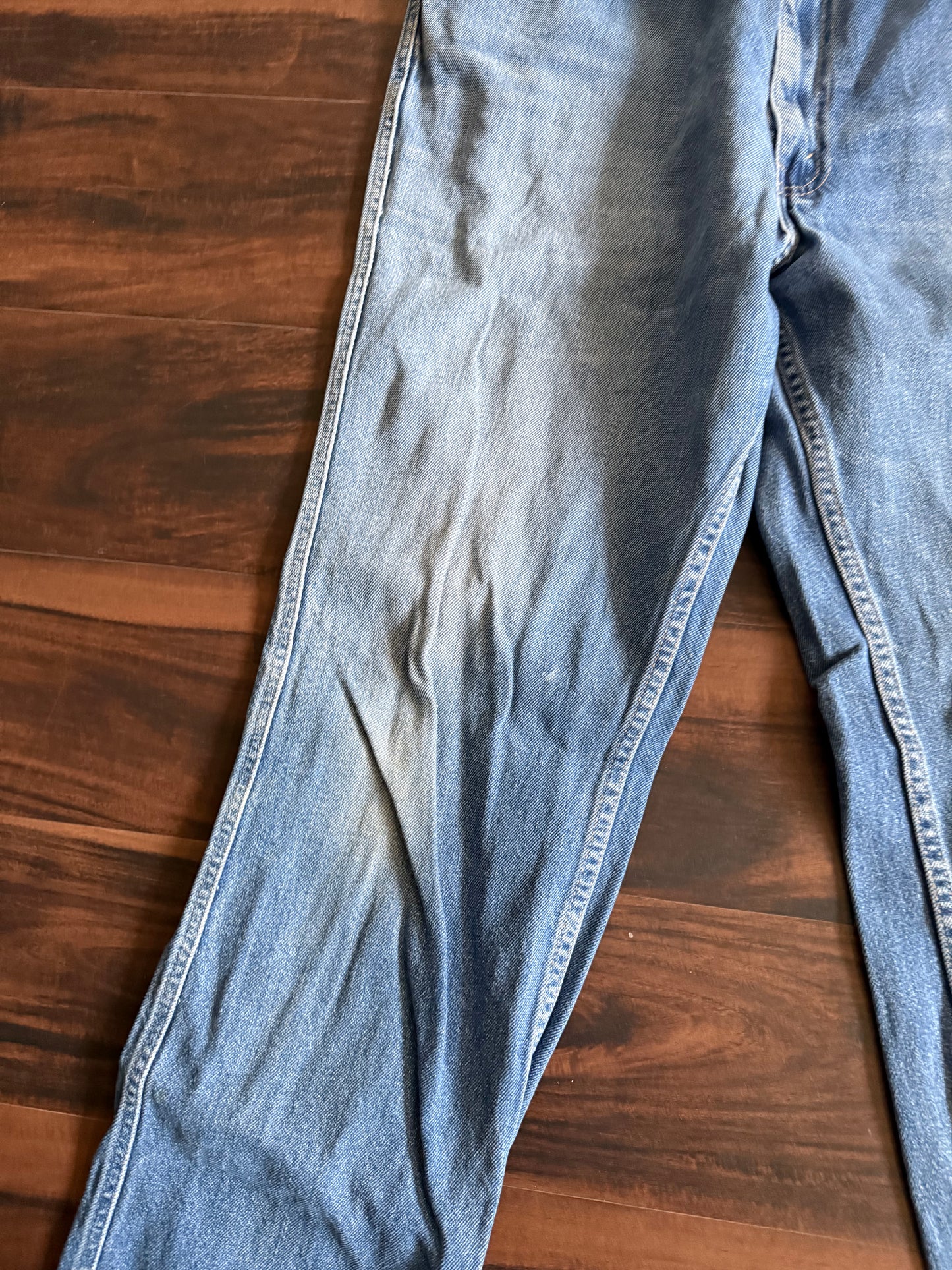 Vintage Levi’s Orange Tab Light Wash Denim Jeans- 33x31