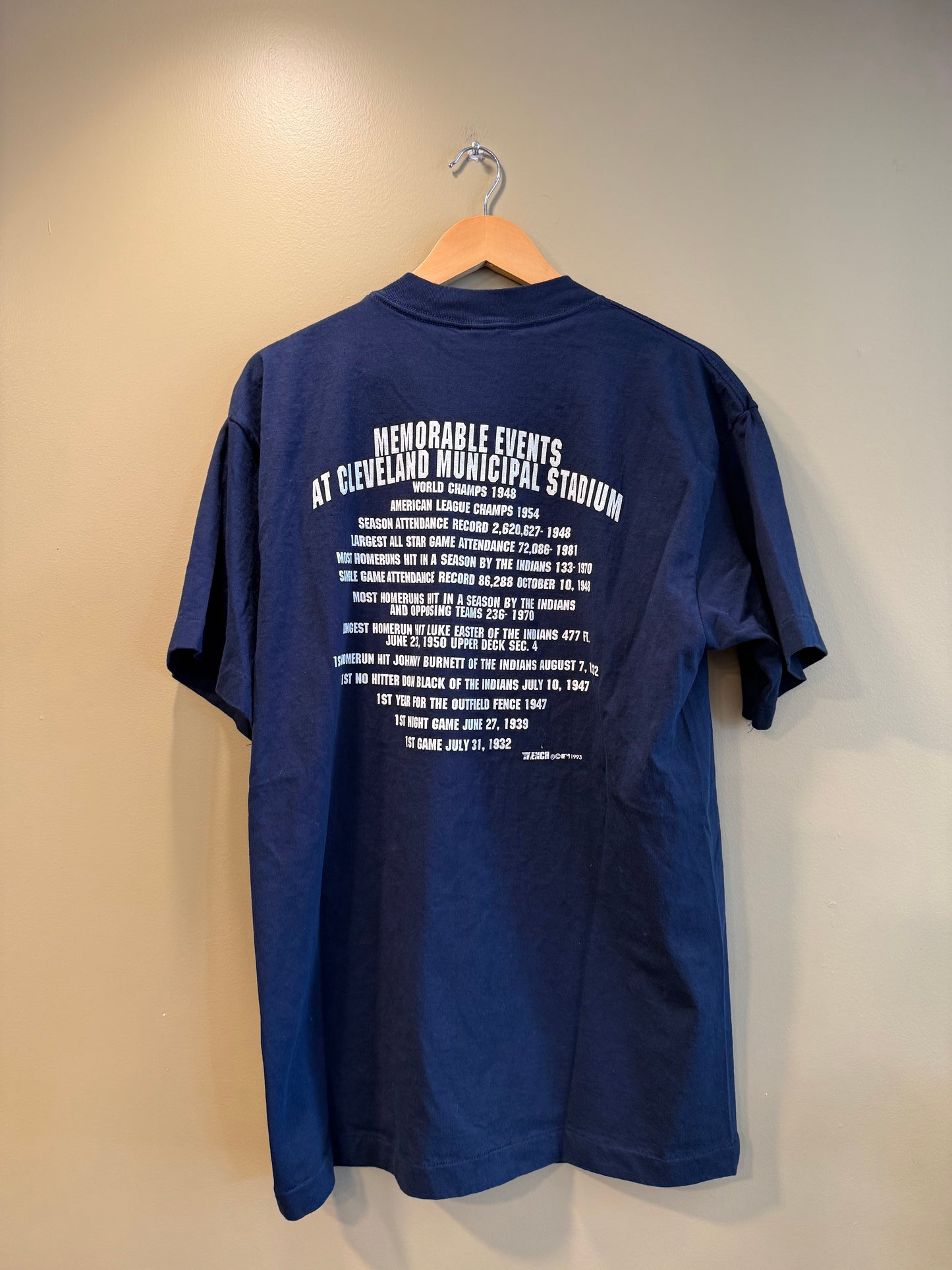 Vintage Cleveland Indians The Last Stand Municipal Stadium T-Shirt- XL