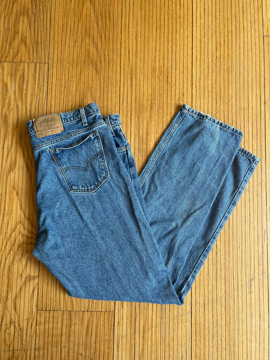 Vintage Levi’s Orange Tab Denim Jeans- 40x32