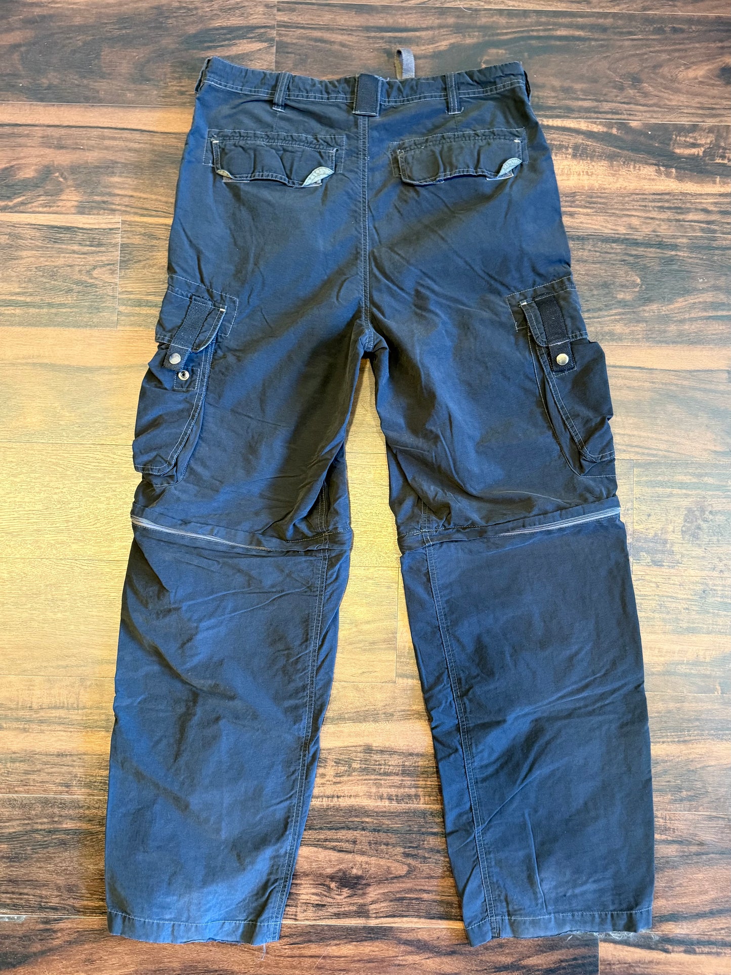 Vintage No Boundaries Black Zipper Cargo Shorts Pants- 34x34
