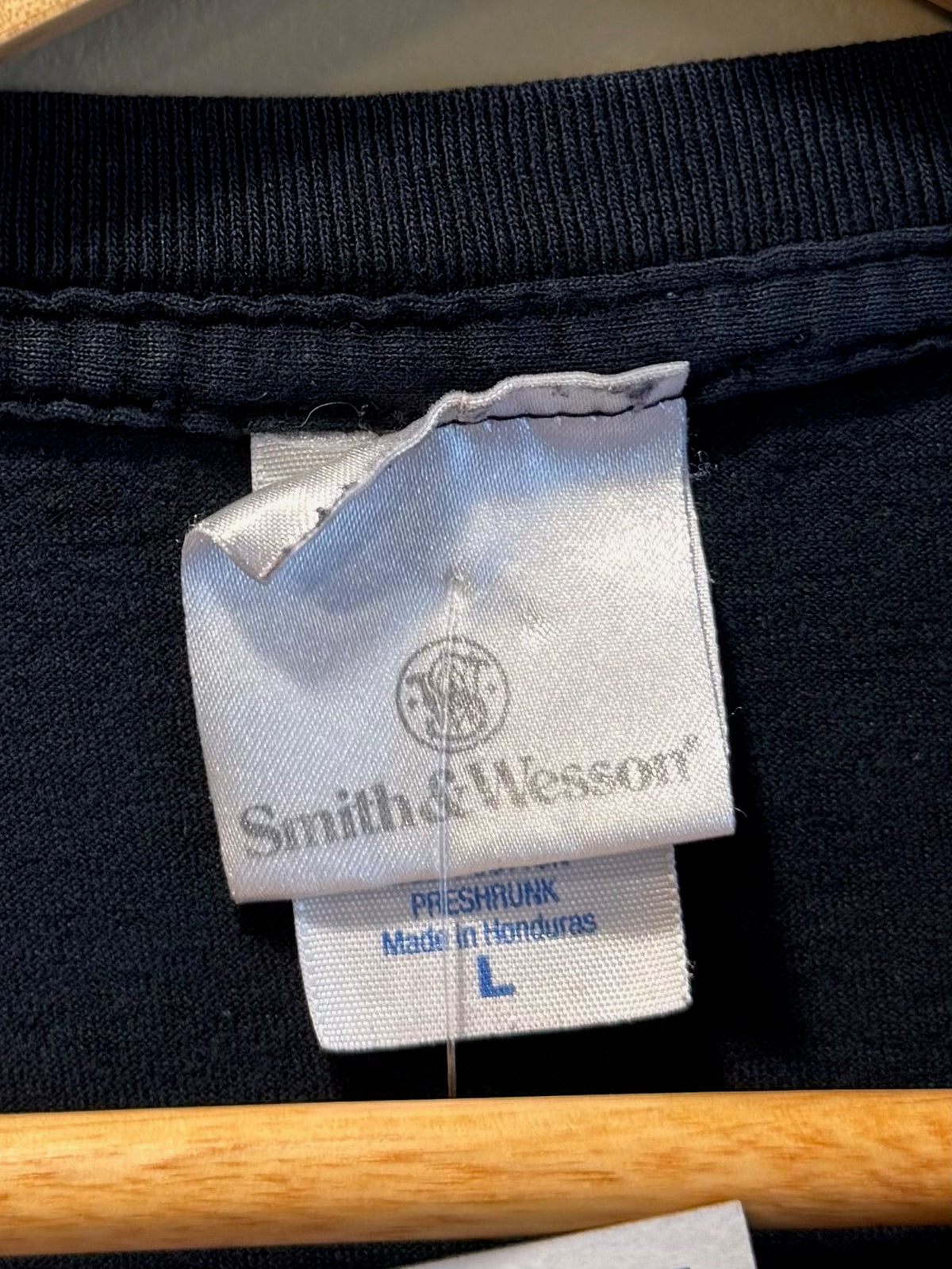 Vintage Smith & Wesson Respect T-Shirt - L