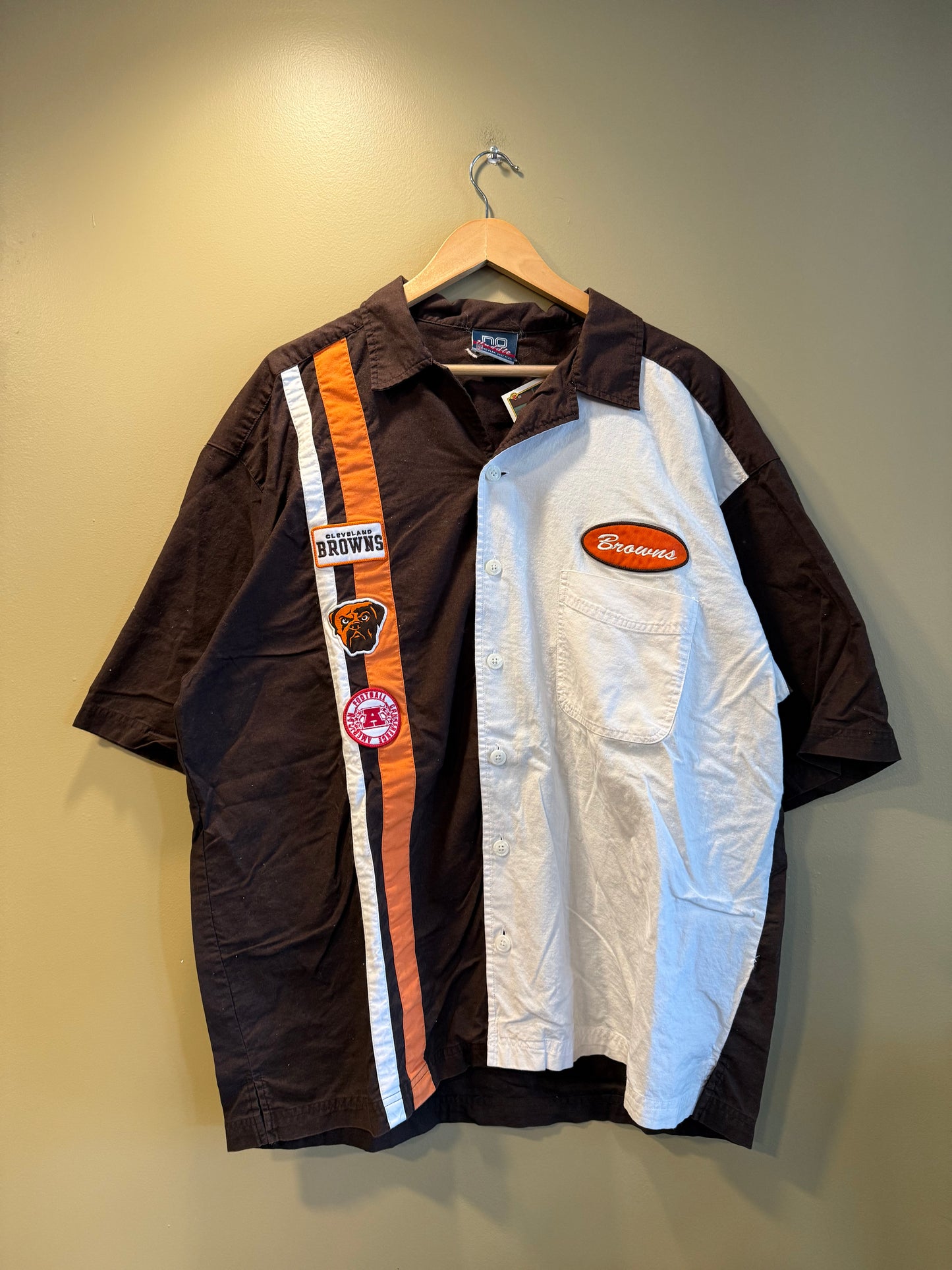 Vintage Cleveland Browns No Huddle Button-Up Shirt- XL