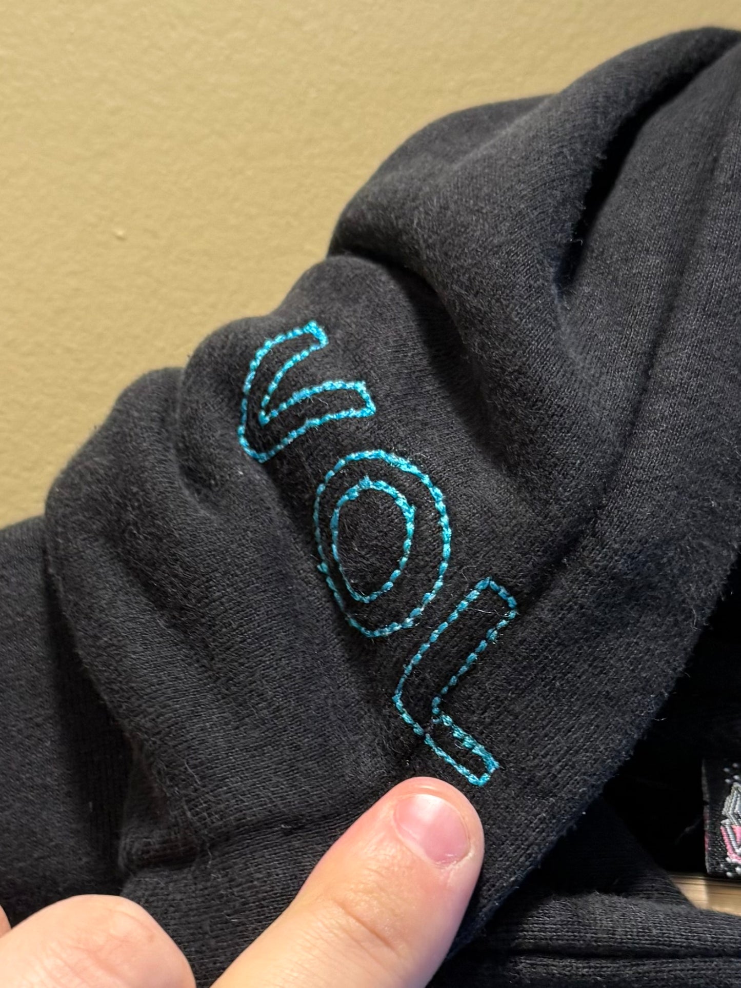 Vintage Volcom Pink & Blue Embroidered Hoodie Sweatshirt- M