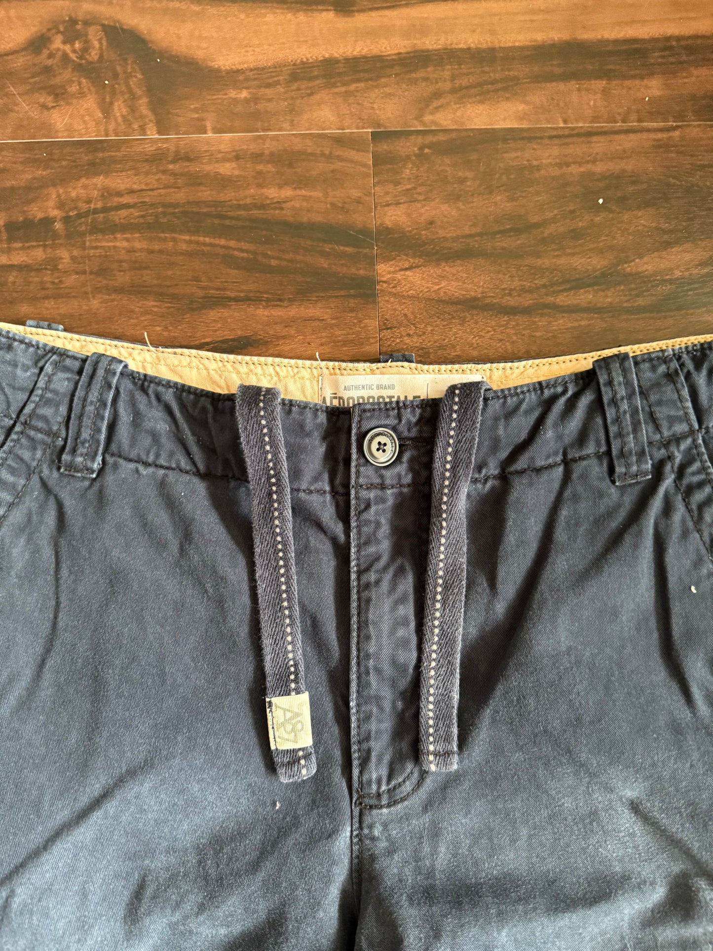 Vintage Y2K Aeropostale Navy Blue Baggy Fit Cargo Shorts- 34