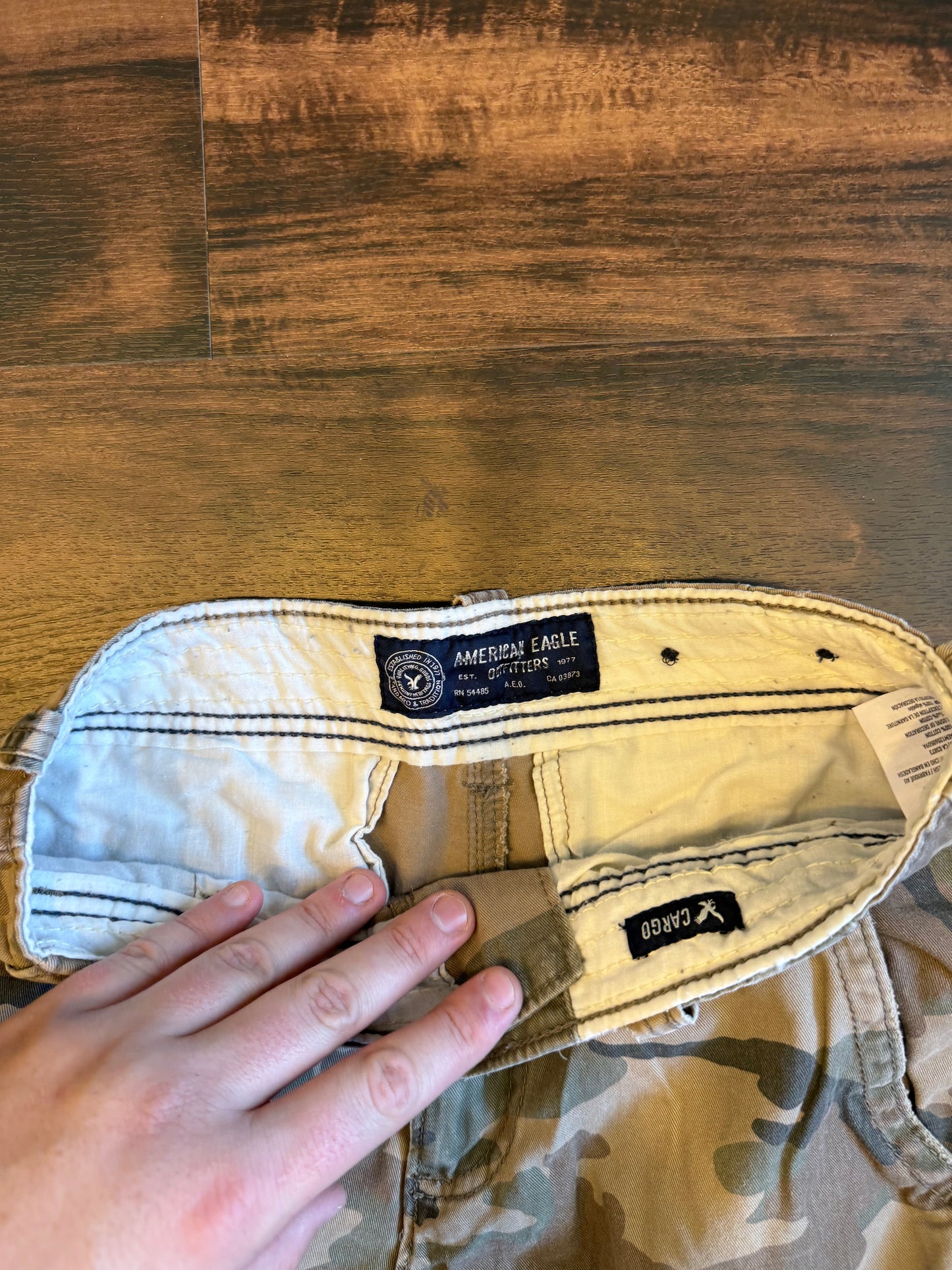 Vintage American Eagle Outfitters Camouflage Cargo Shorts- 28