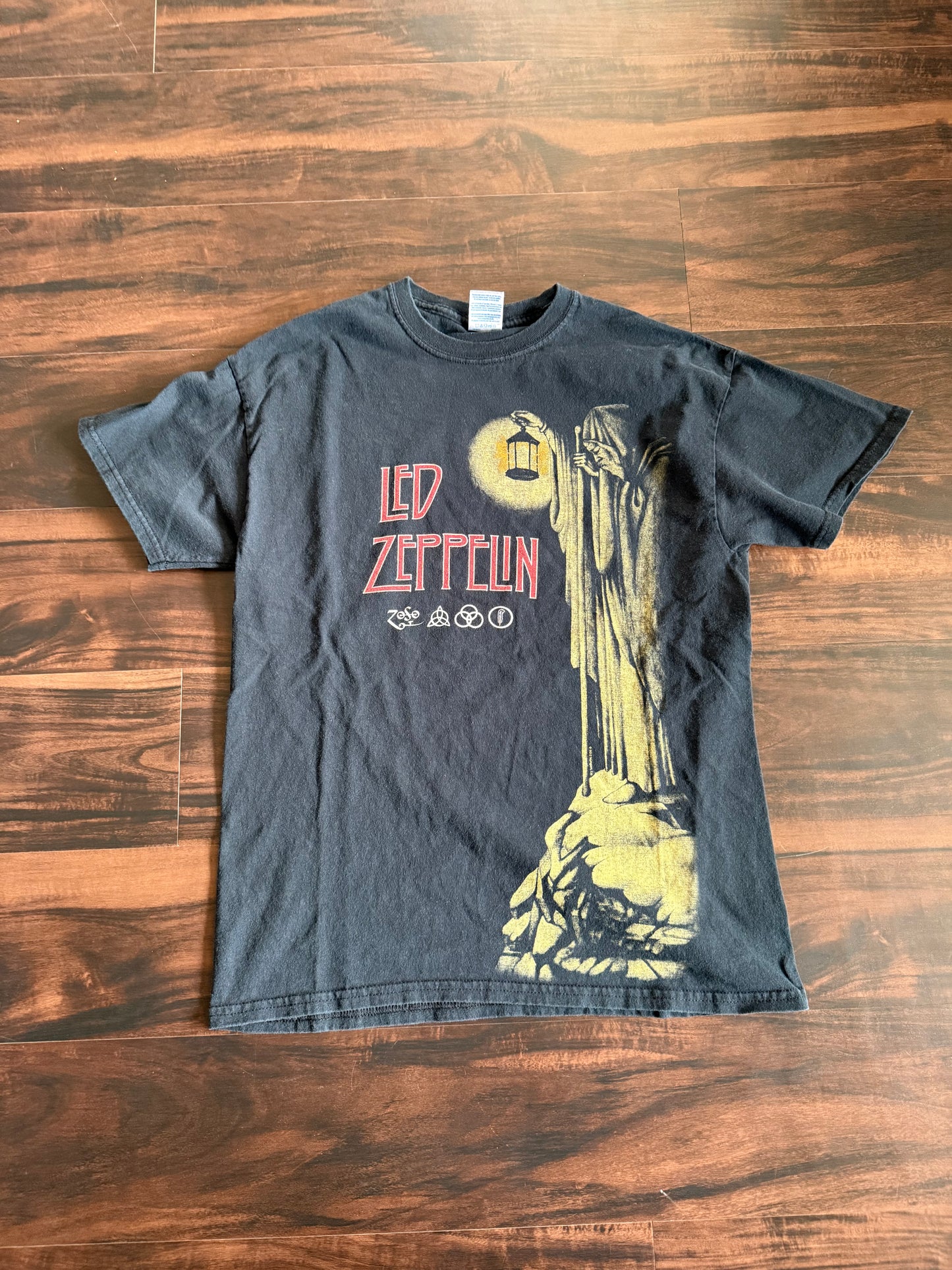 Vintage Y2K Led Zeppelin T-Shirt- M