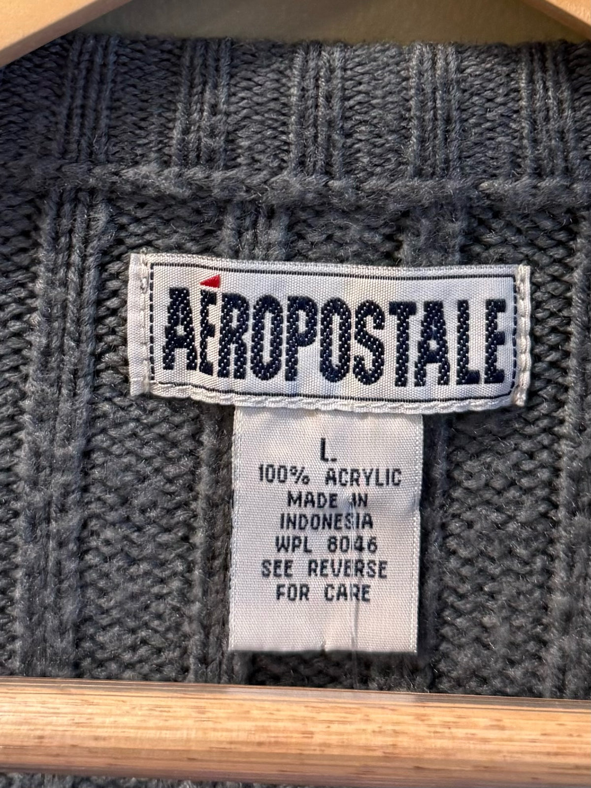 Vintage Aeropostale Gray and Navy Knit Sweater - L