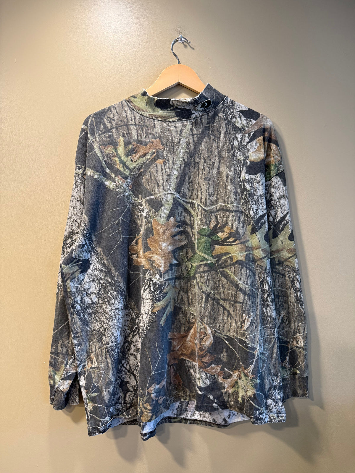 Vintage Mossy Oak Apparel Mock Neck Tree Camo Long-Sleeve Pocket T-Shirt- XXL
