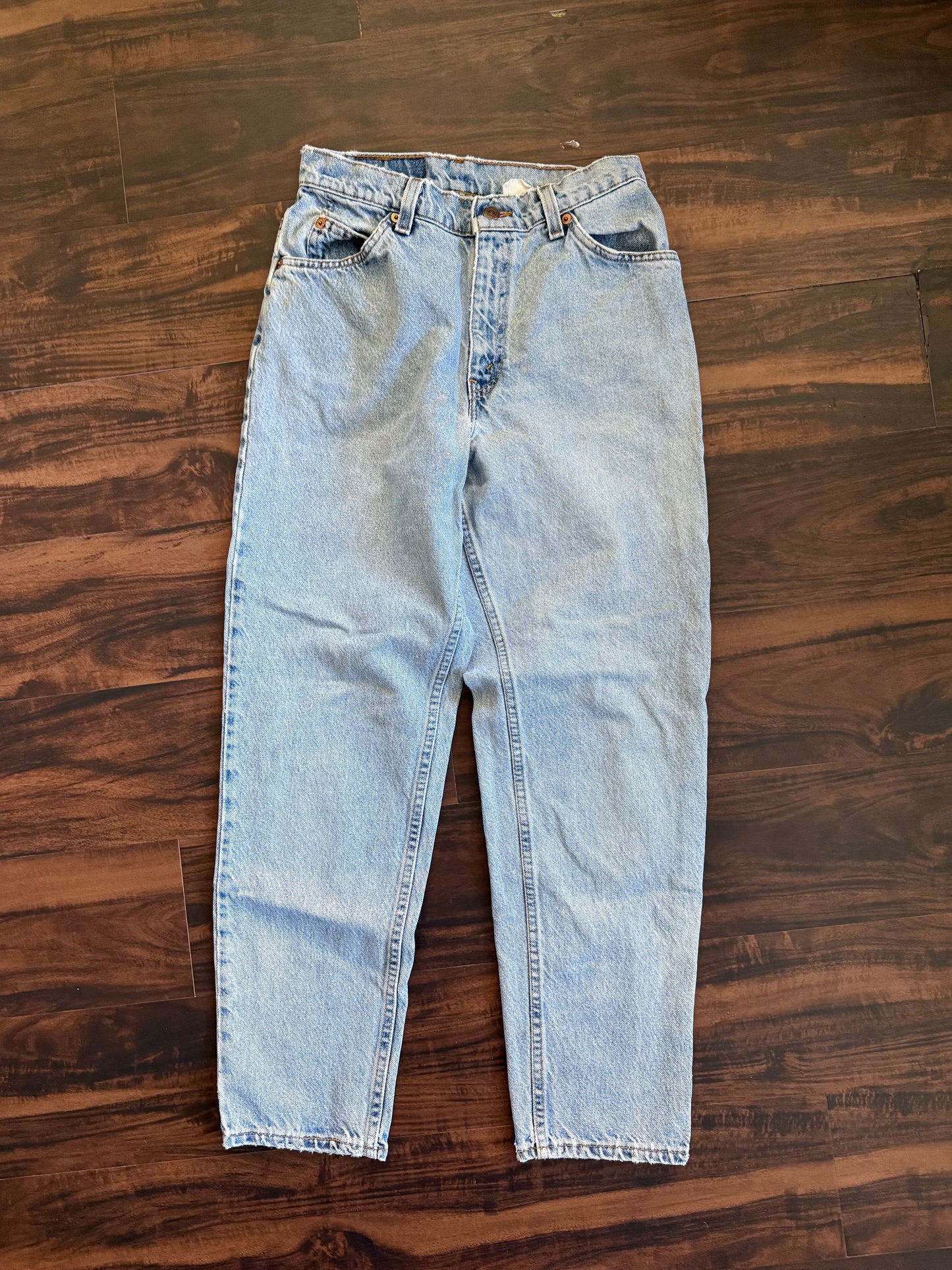 Vintage Levi’s Orange Tab Light Wash Denim Jeans- 27x28