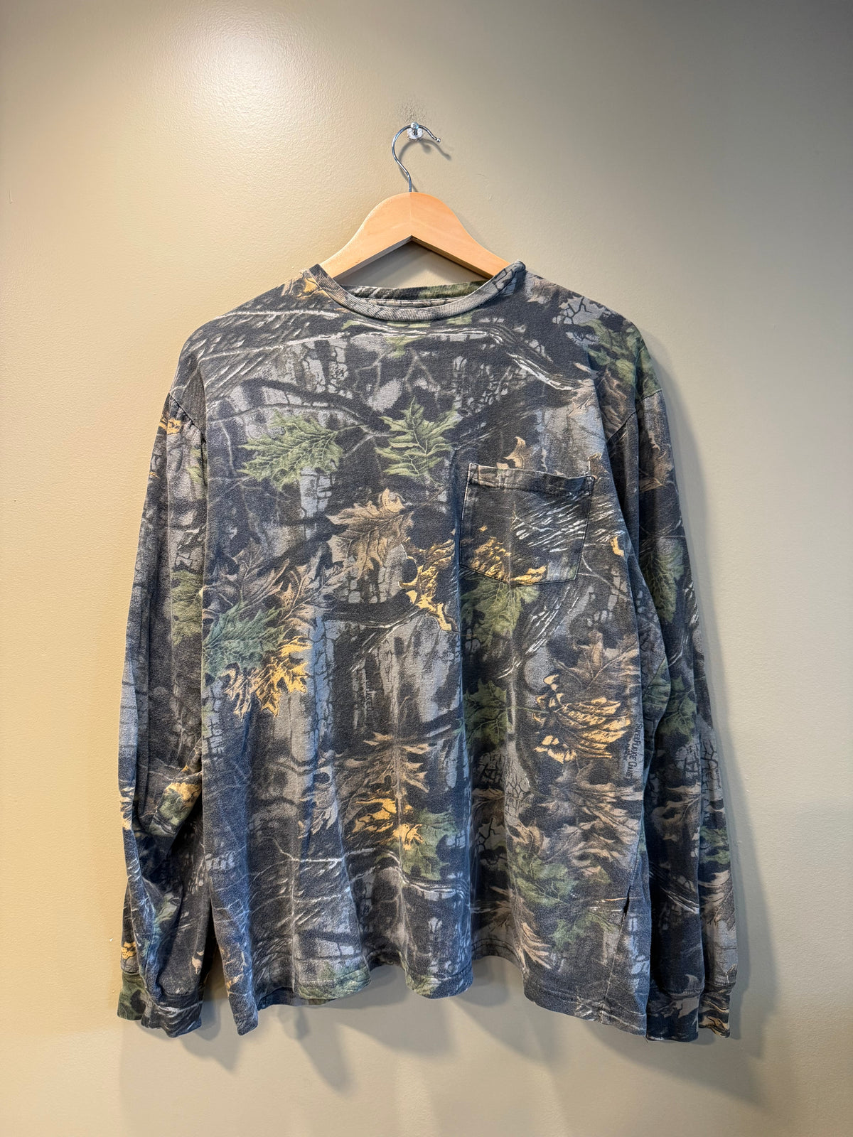 Vintage SuperFlauge Tree Camo Long-Sleeve Pocket T-Shirt- XL