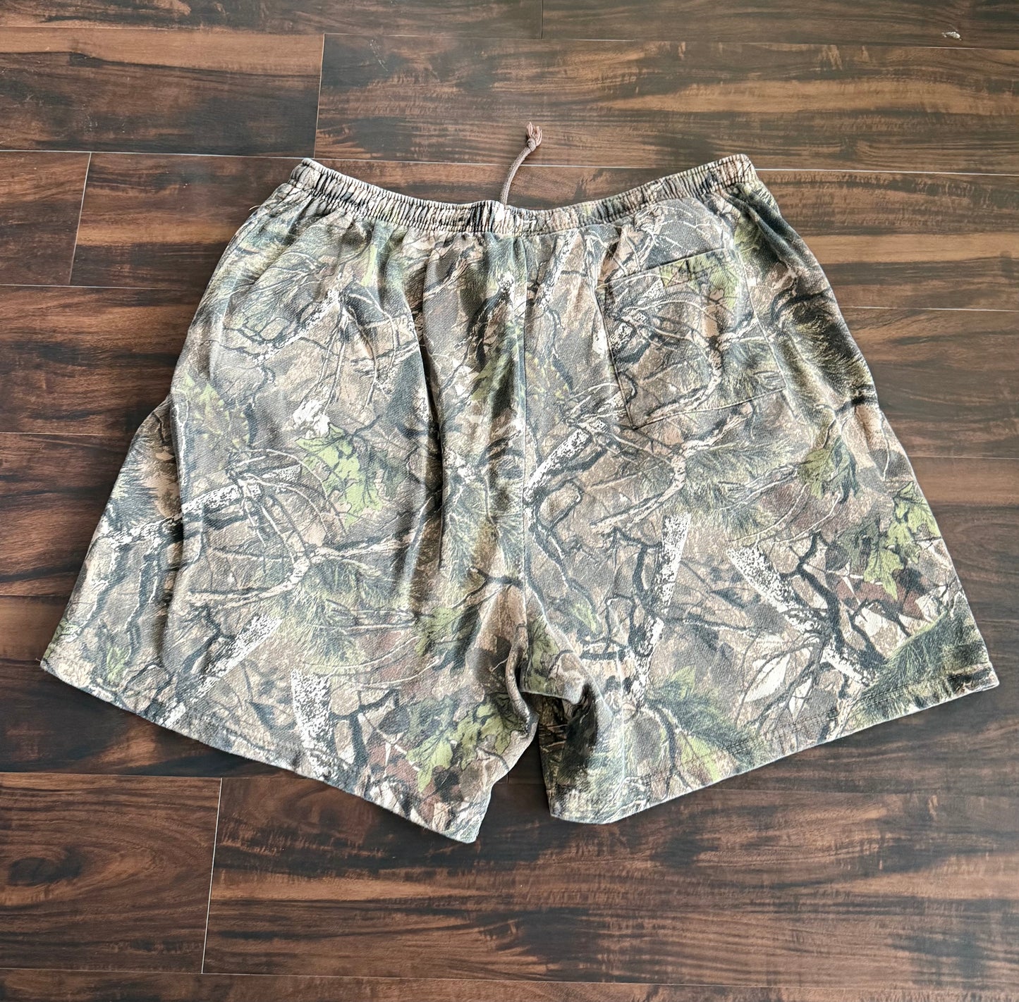 Vintage Real Tree Camouflage Sweat Shorts- 3XL