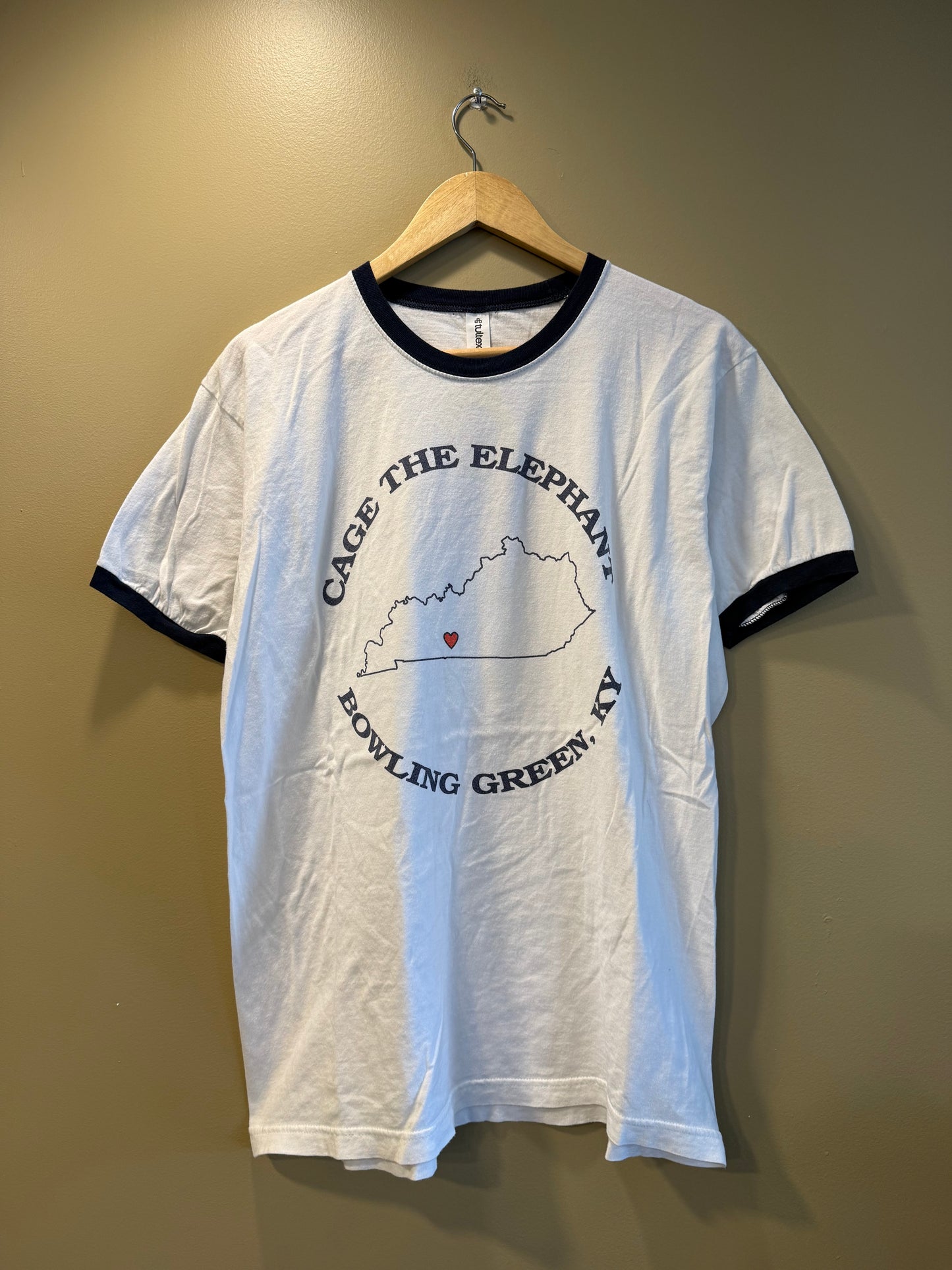 Cage The Elephant Bowling Green Kentucky Concert T-Shirt- L