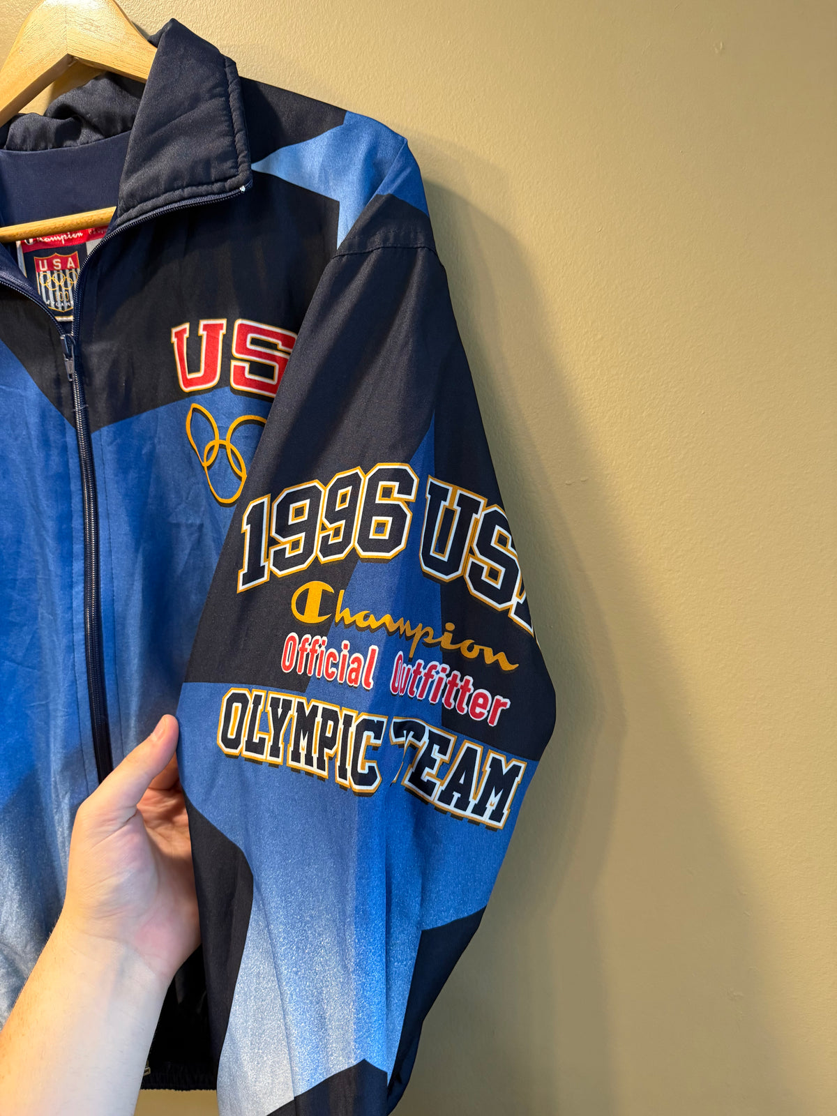 Vintage 1996 Atlanta Olympics Champion Windbreaker Jacket- M