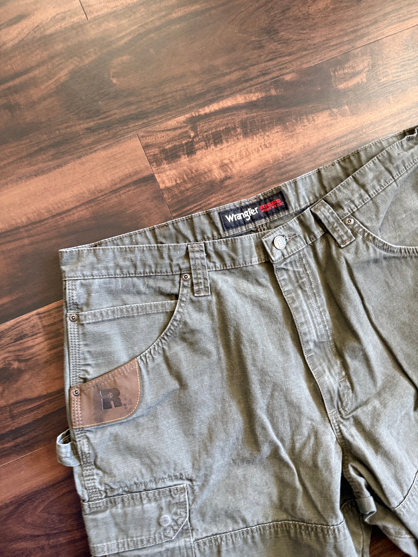 Vintage Wrangler Riggs Olive Green Workwear Pants 38x31